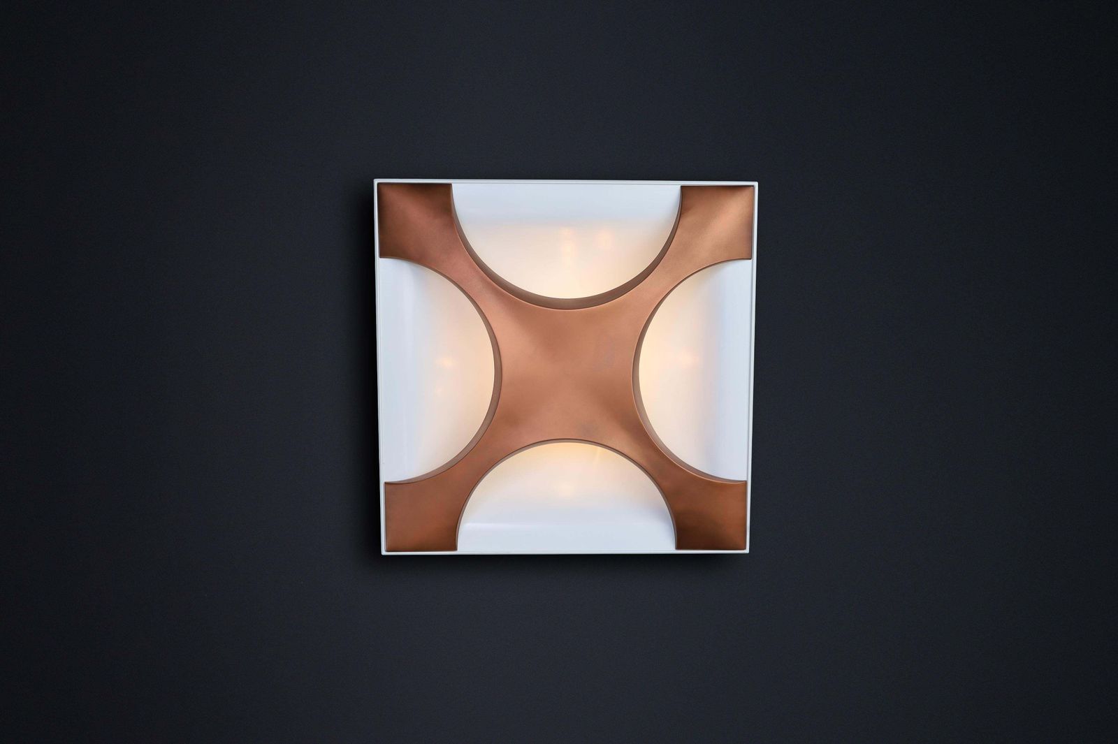 1968 “Cross Oyster” Wall Sculpture Lights By Rolf Krüger For Staff Leuchten photo vinterior