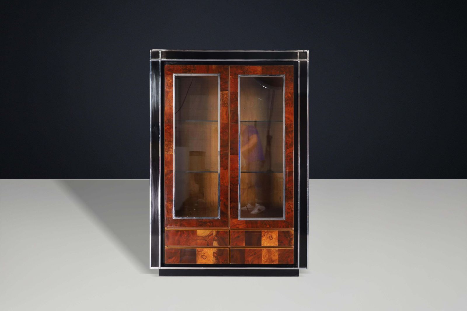 photo furniture Willy Rizzo Sequoia Burl And Black Lacquer Display Cabinet With Glass Doors 1970