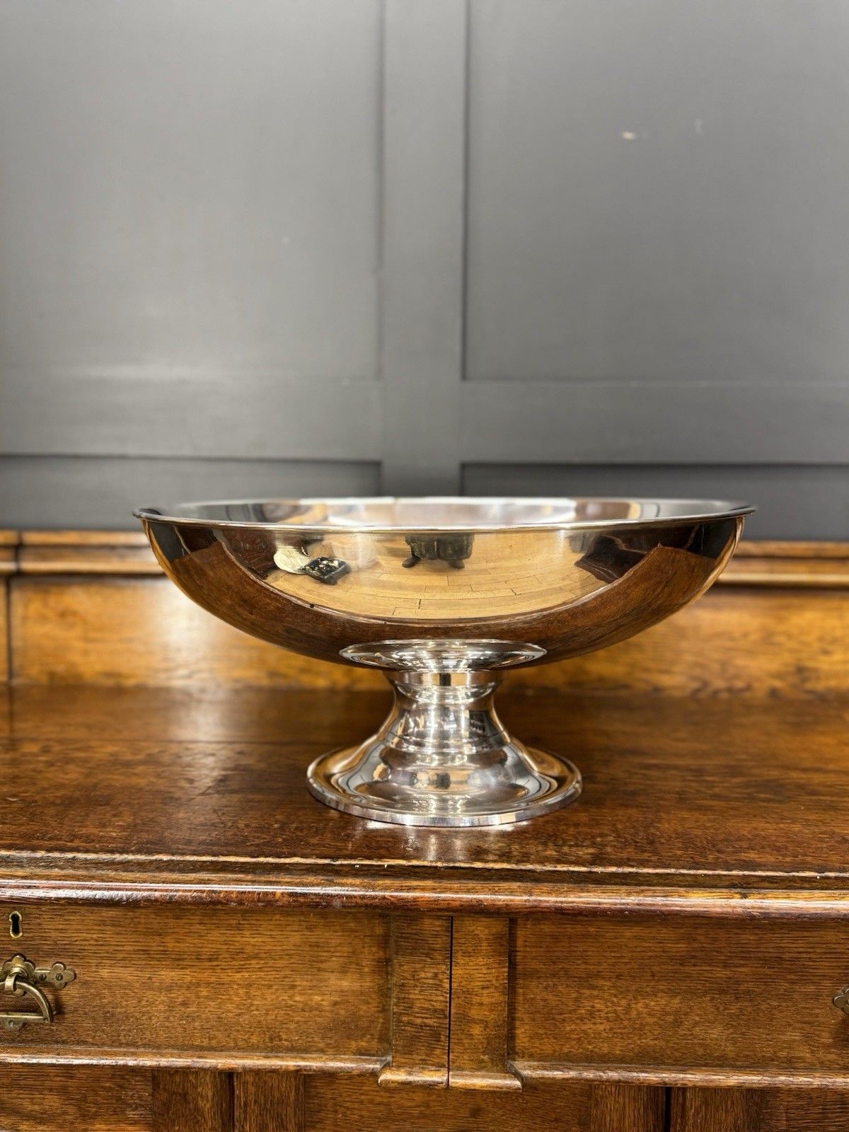 Large Polished Metal Punch Bowl On Pedestal – Barware / Party Decor photo Home Decor