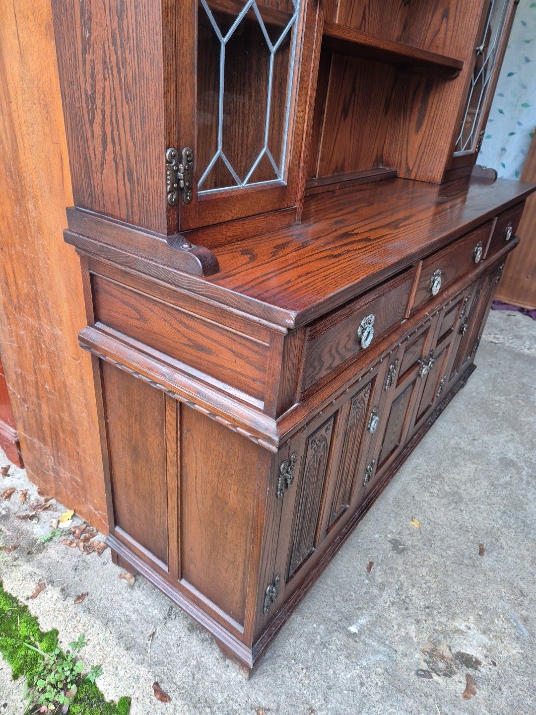 Old Charm Warwick Oak Dresser In Medium Oak Finish Tudor Style photo vintage