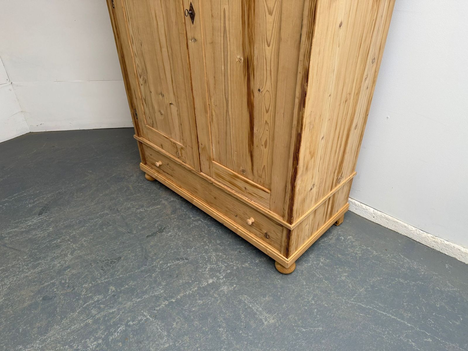 A Classic Antique Pine Knockdown Wardrobe To Wax/Paint photo Furniture