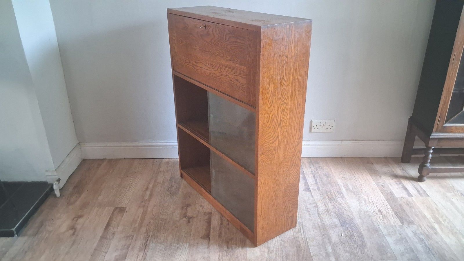 Delightful  1960's Odhams Of London Solid Oak Mid Century Bookcase /Bureau photo vinterior