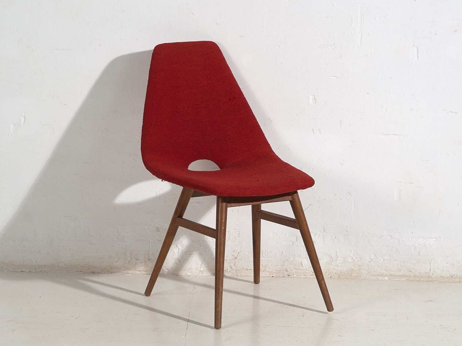 Bordeaux Red Vintage Style Chairs (C.1950). Set Of 2 Pieces photo vinterior
