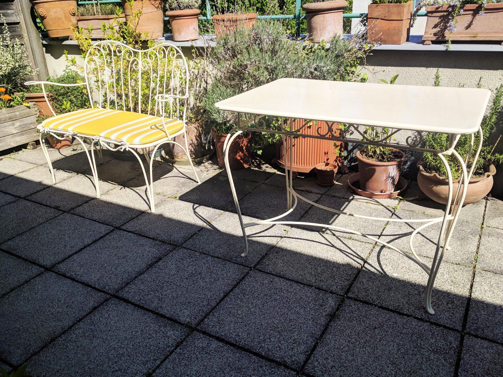 Mid Century Modern Austrian Wrought Iron Garden Seating Set By Karasek & Co, 1950s, Set Of 2 photo Garden Furniture