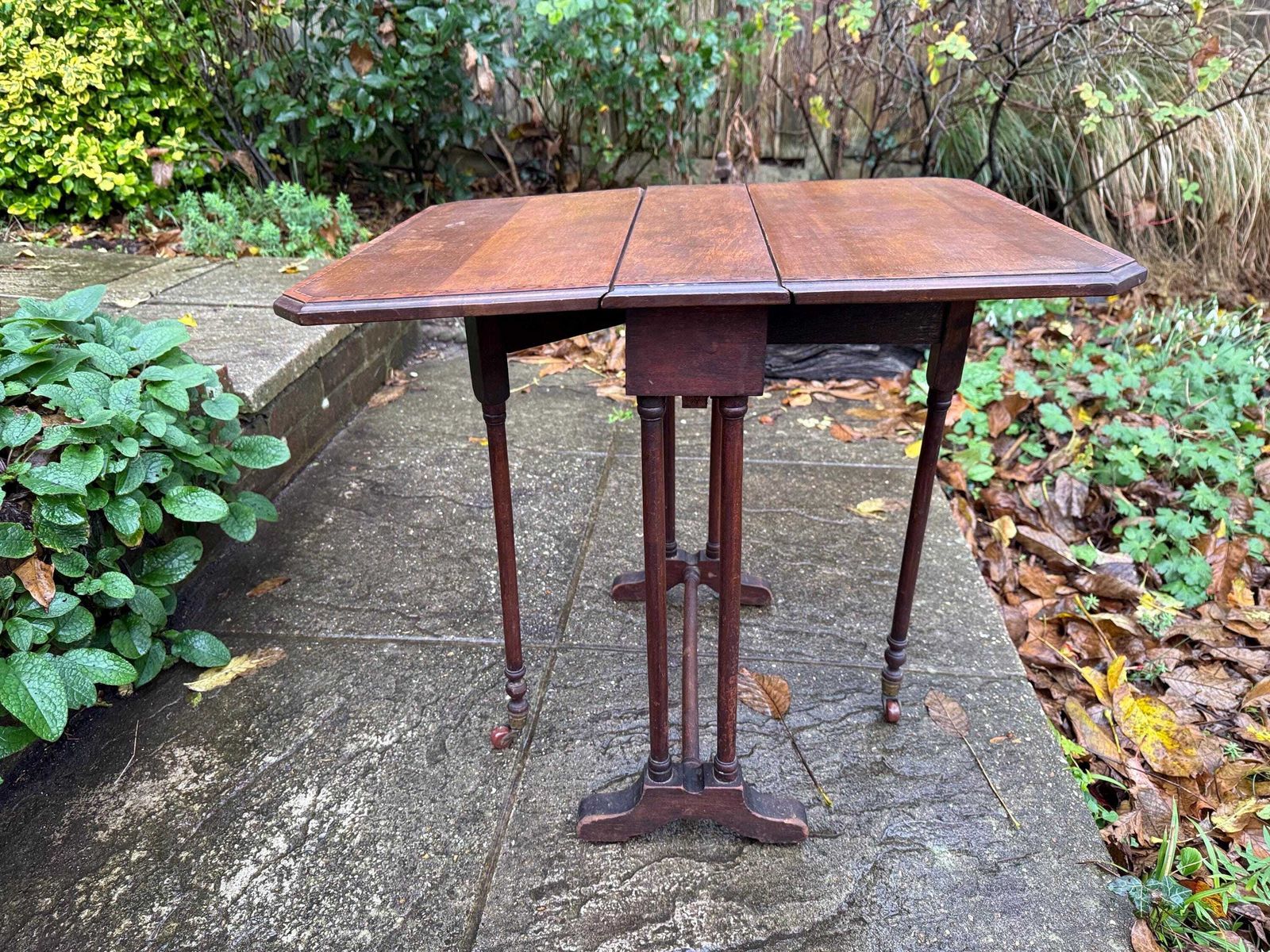 Edwardian Drop Leaf Table, Small Antique Mahogany Gateleg Side Table With Turned Legs, Early 1900s photo 195.0