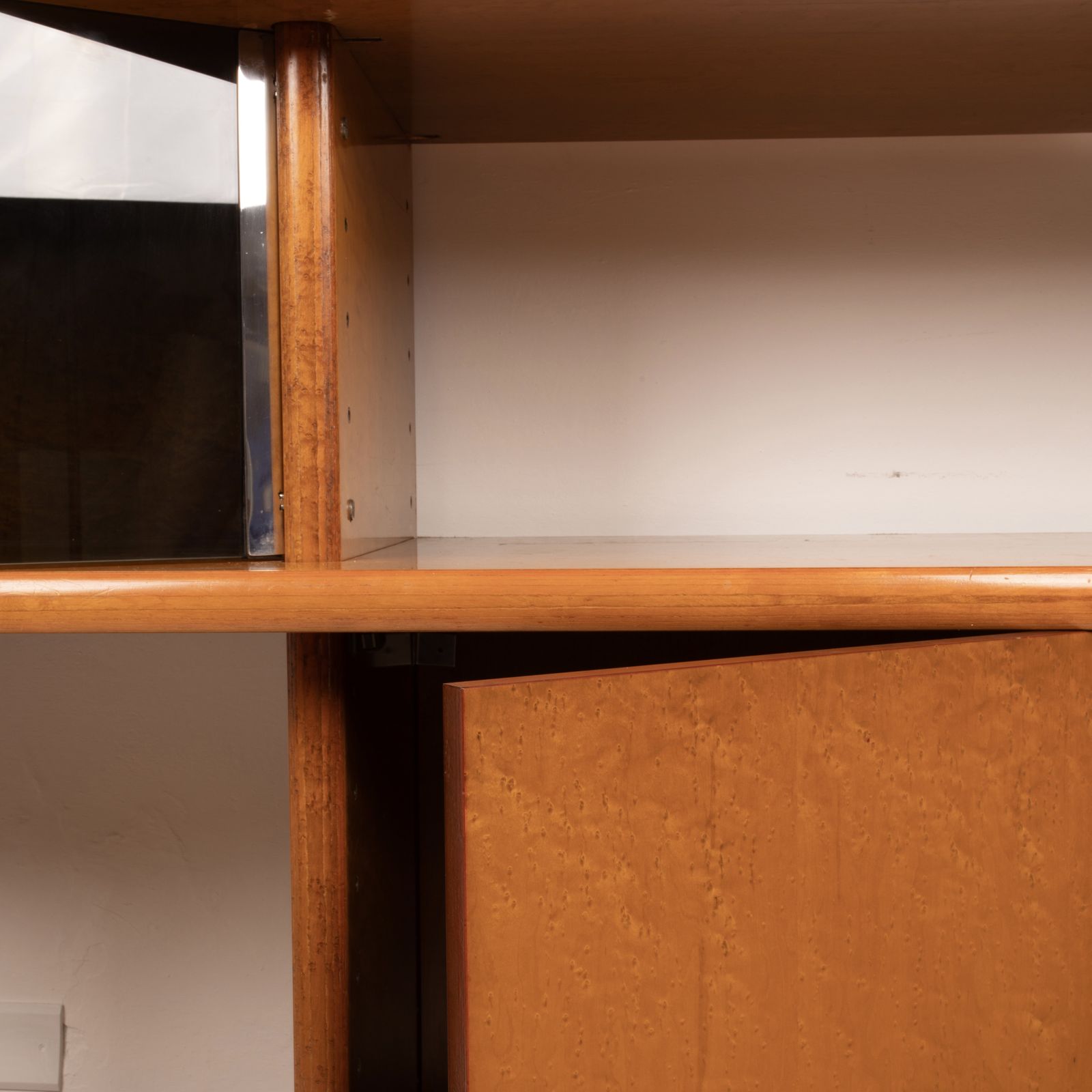 photo furniture Crossing Bookcase By Giovanni Offredi For Saporiti, 1970s