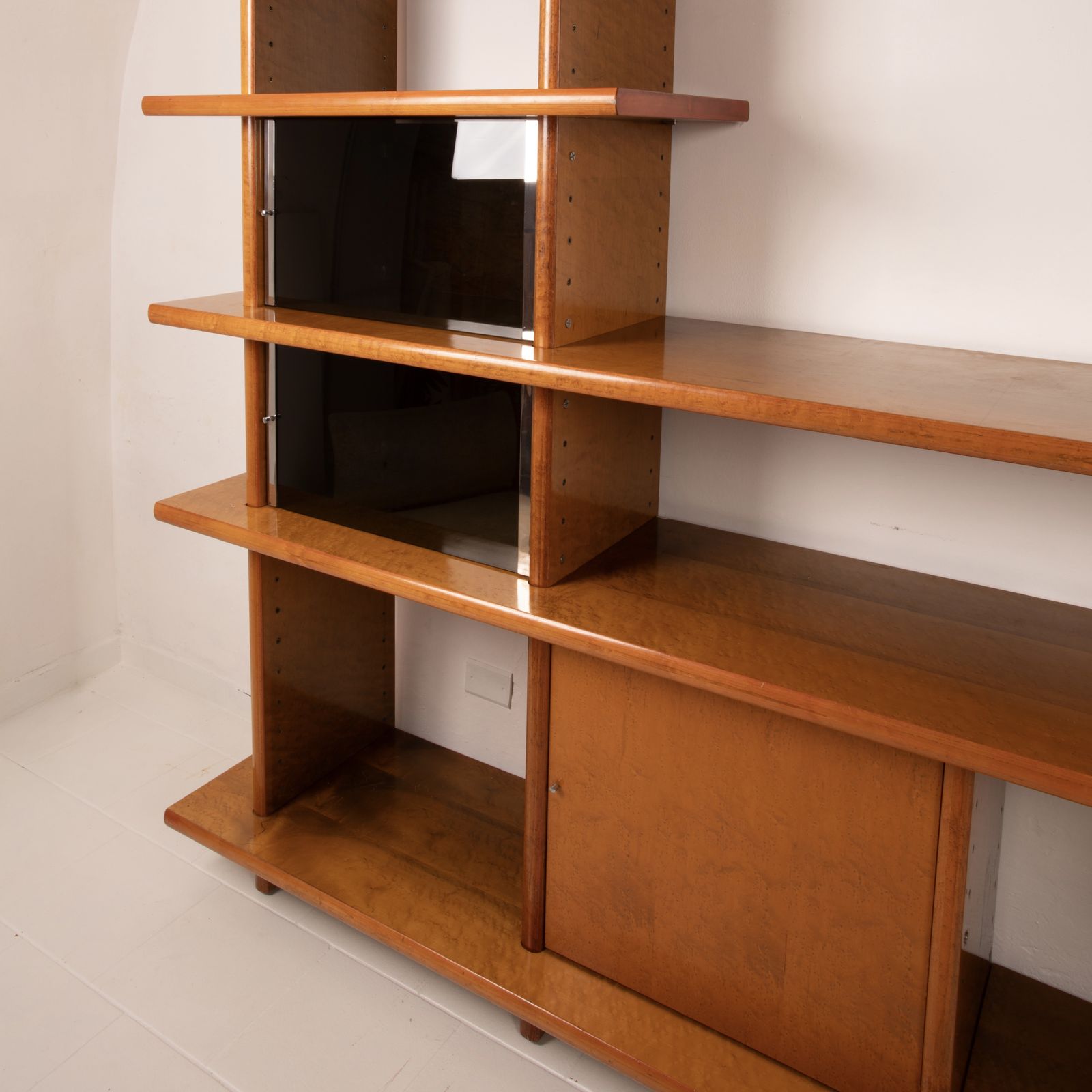 photo buy Crossing Bookcase By Giovanni Offredi For Saporiti, 1970s