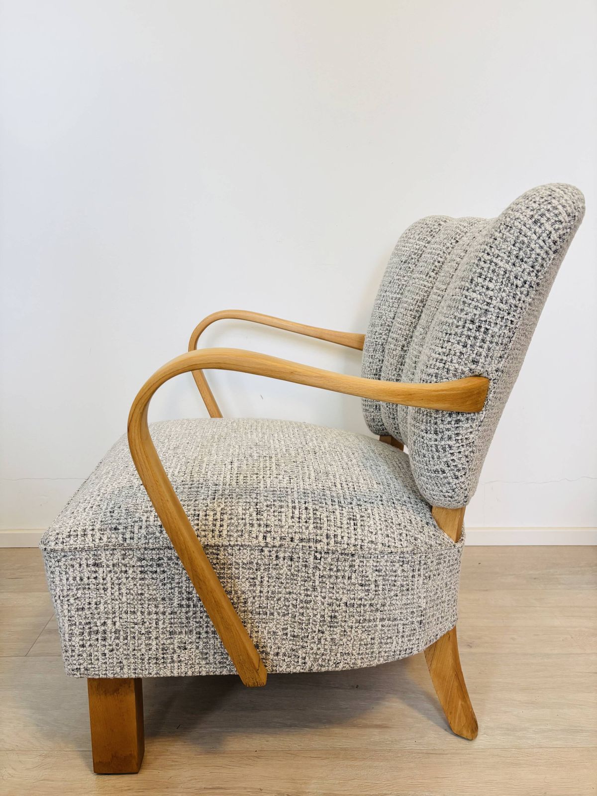 Fully Restored Vintage Lounge Arm Chair By Jindrich Halabala H 237, 1950’s photo Furniture