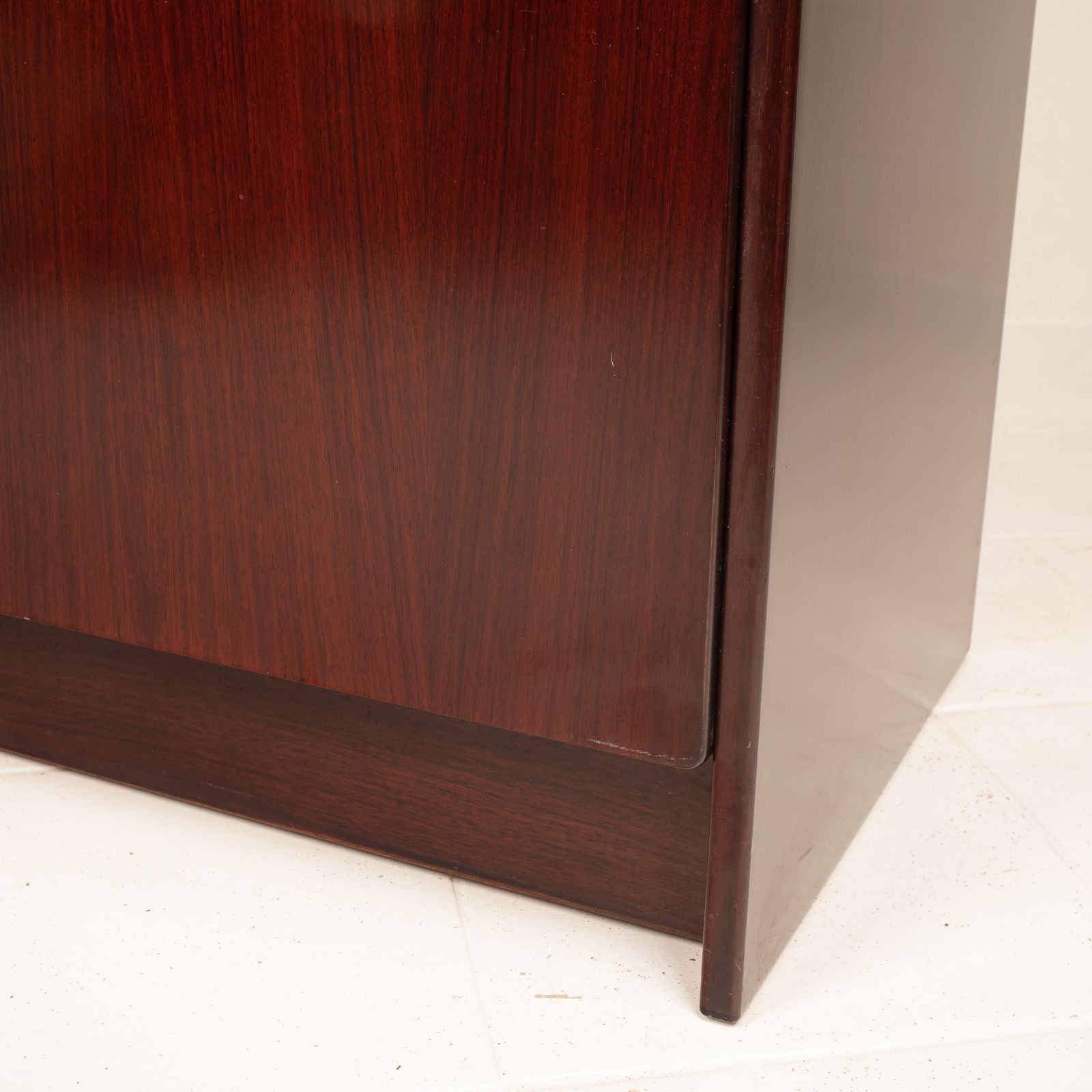 photo vintage "Daniel" Cabinet By Paolo Piva For Fama