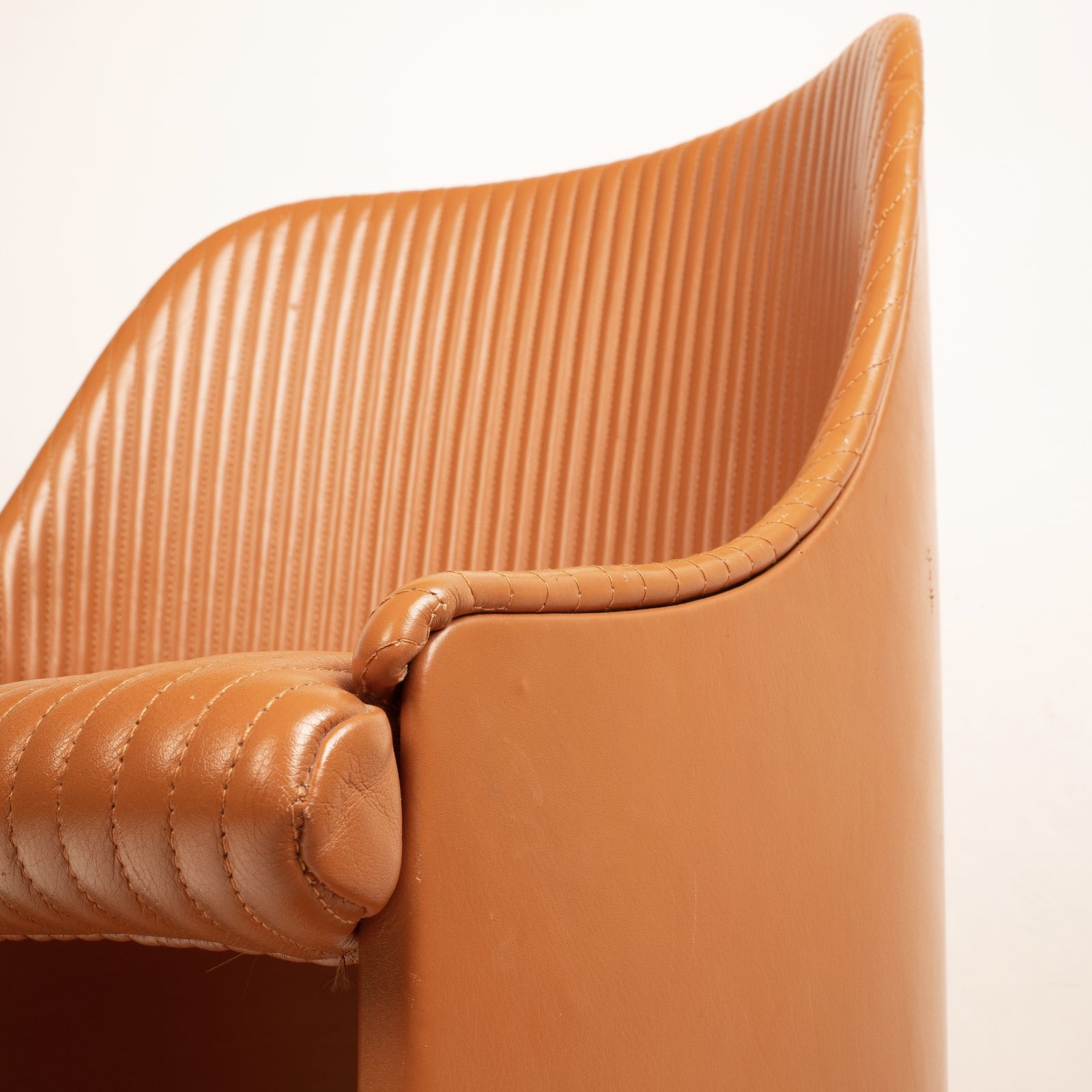 609.0 Artona 8551" Armchair By Afra And Tobia Scarpa For Maxalto photo