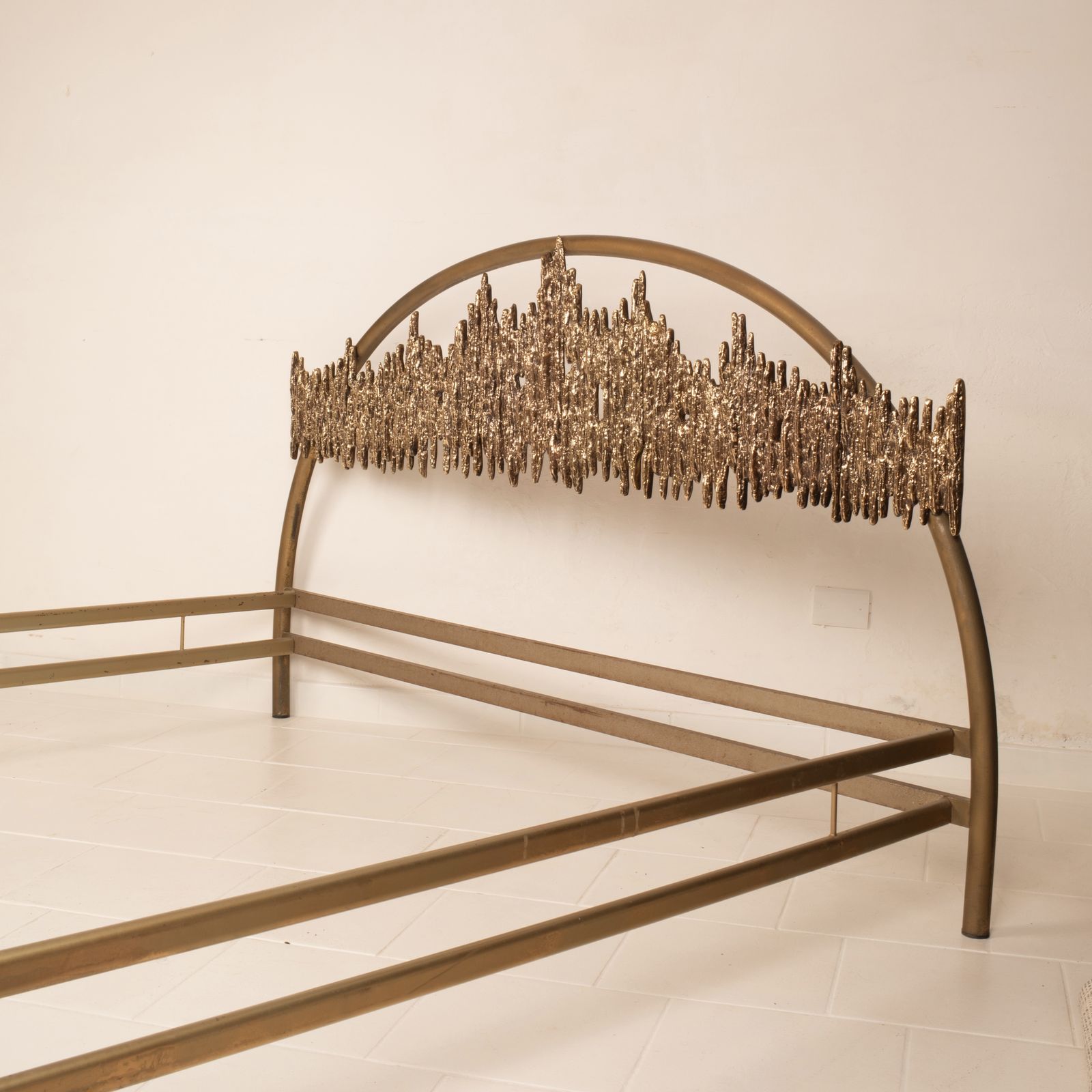 Furniture "Aurora   Ultrabronzo99" Bed By Luciano Frigerio For Frigerio Di Desio 1970 photo
