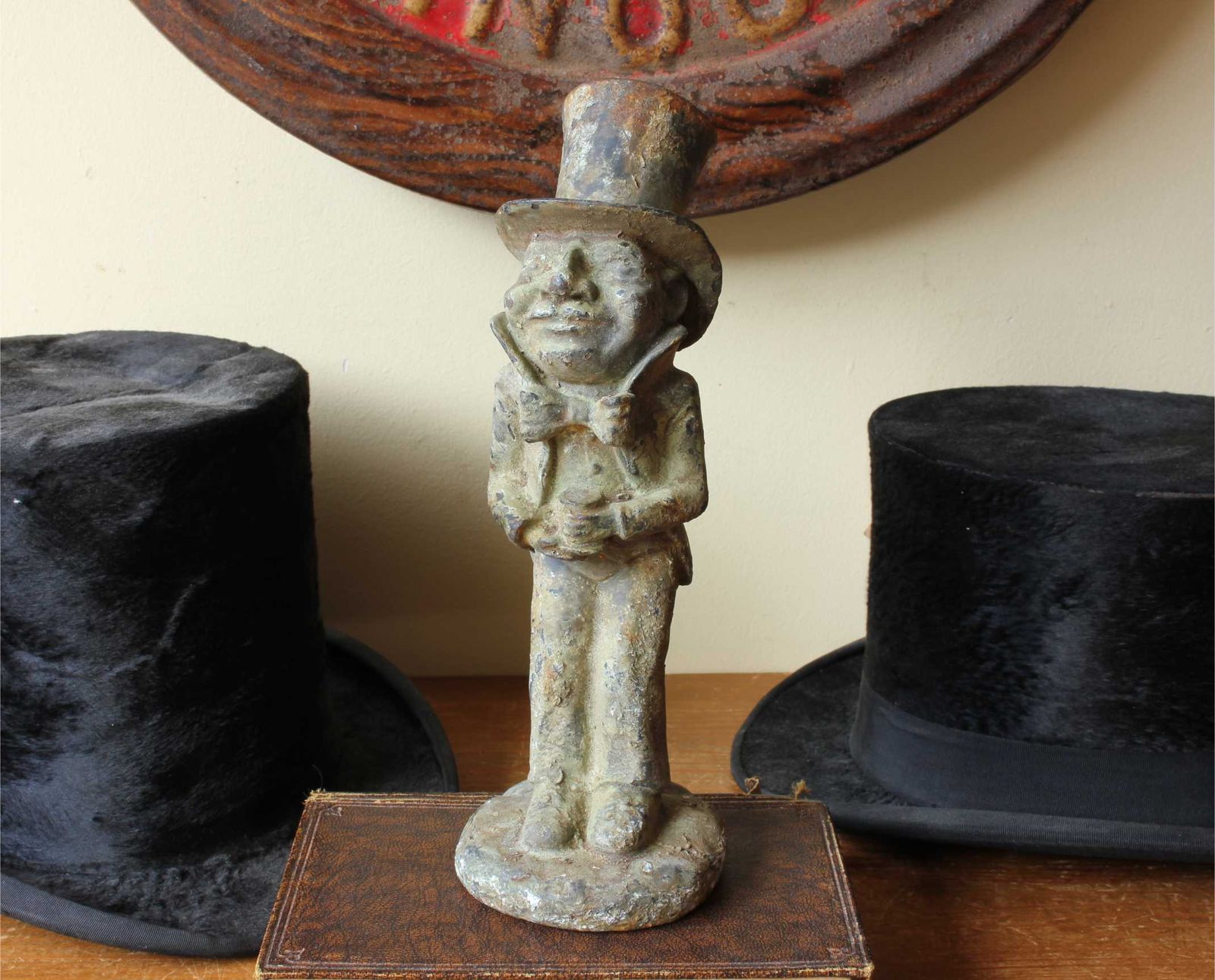Man In Top Hat Figure. Decorative Patinated Cast Iron Garden Ornament. photo 120.0
