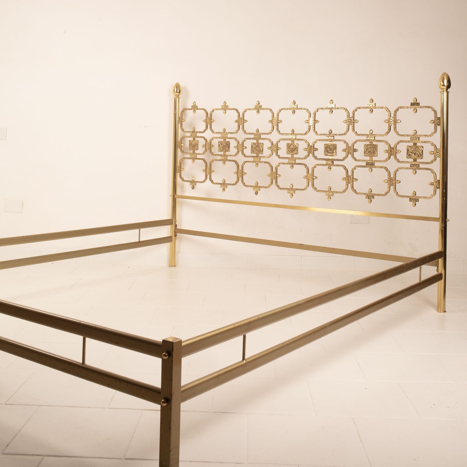 photo vinterior Read "Thailand" By Chansky, Shelba And Luciano Frigerio For Frigerio Di Desio