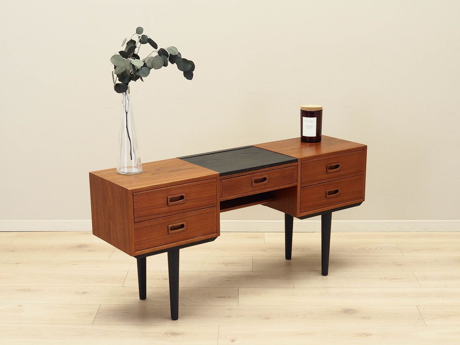 Teak Dressing Table, Danish Design, 1970s, Production: Denmark photo vinterior