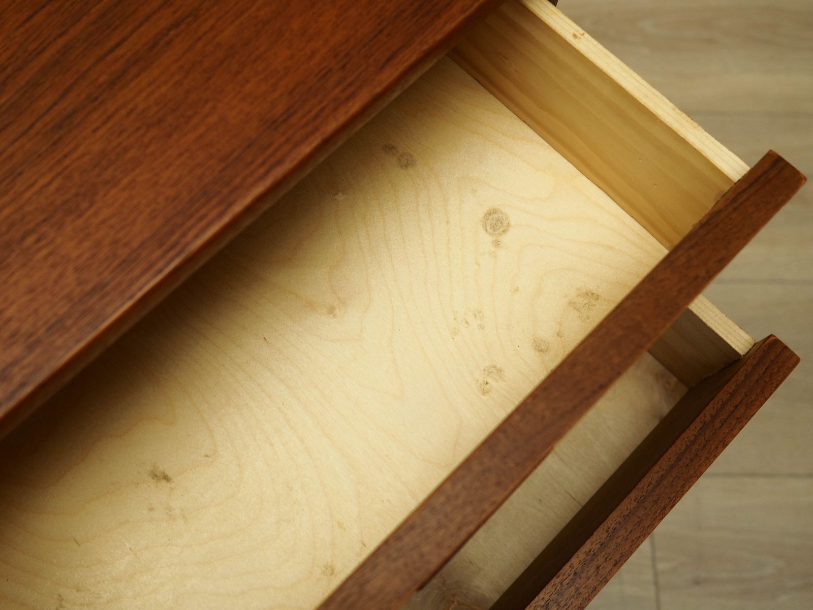 photo vinterior Teak Dressing Table, Danish Design, 1970s, Production: Denmark