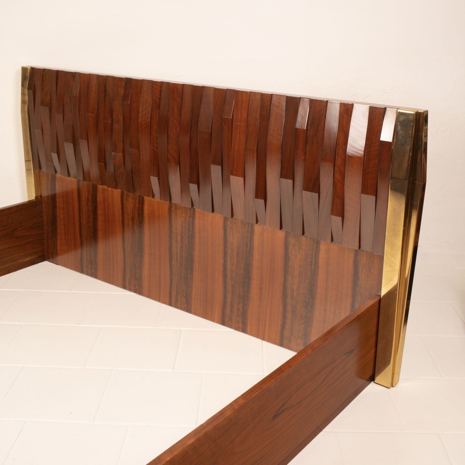 Furniture Rare "Barium" Bed By Luciano Frigerio For Frigerio Di Desio photo