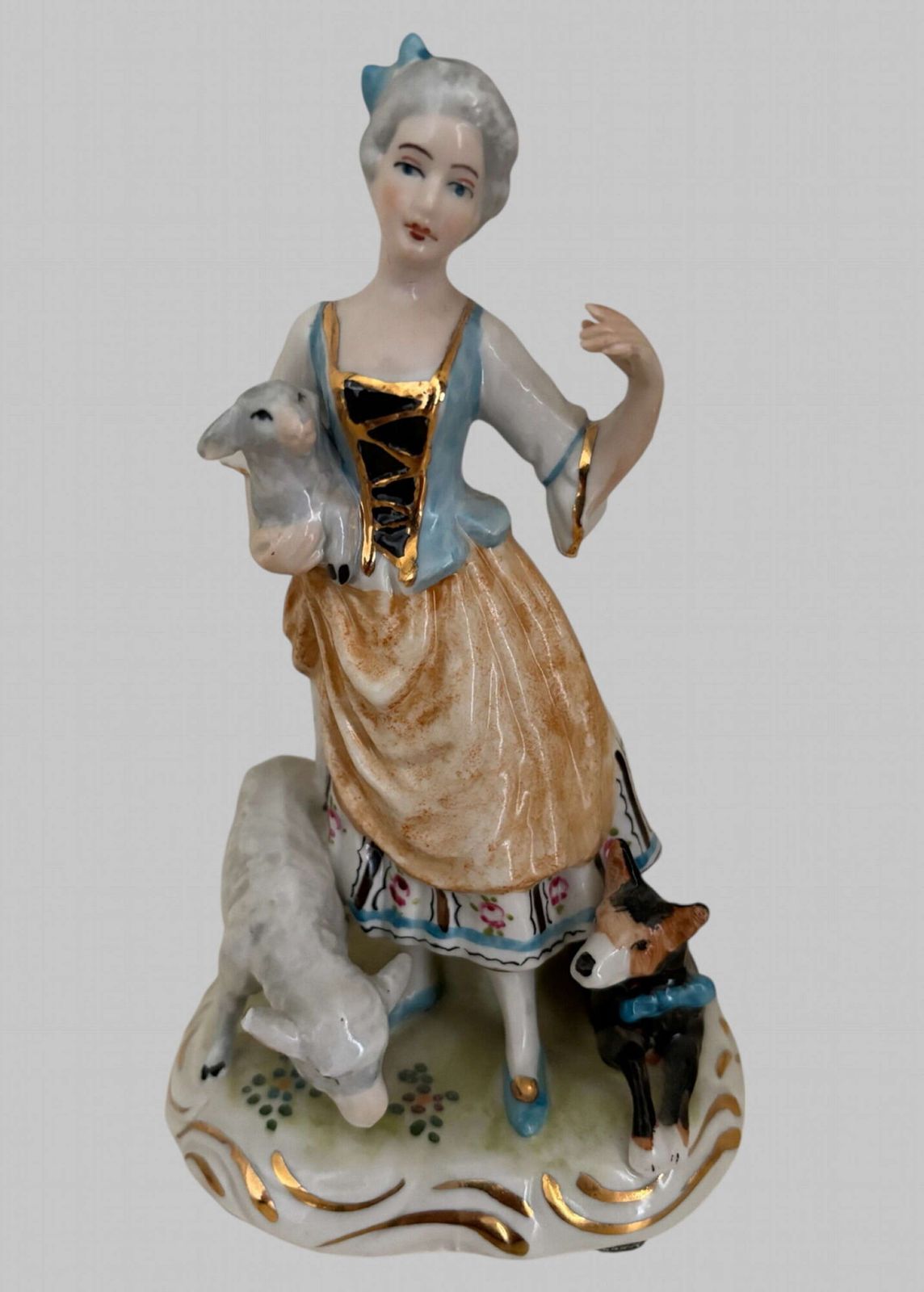 A Collection Of German Porcelain C1920/40 photo Art