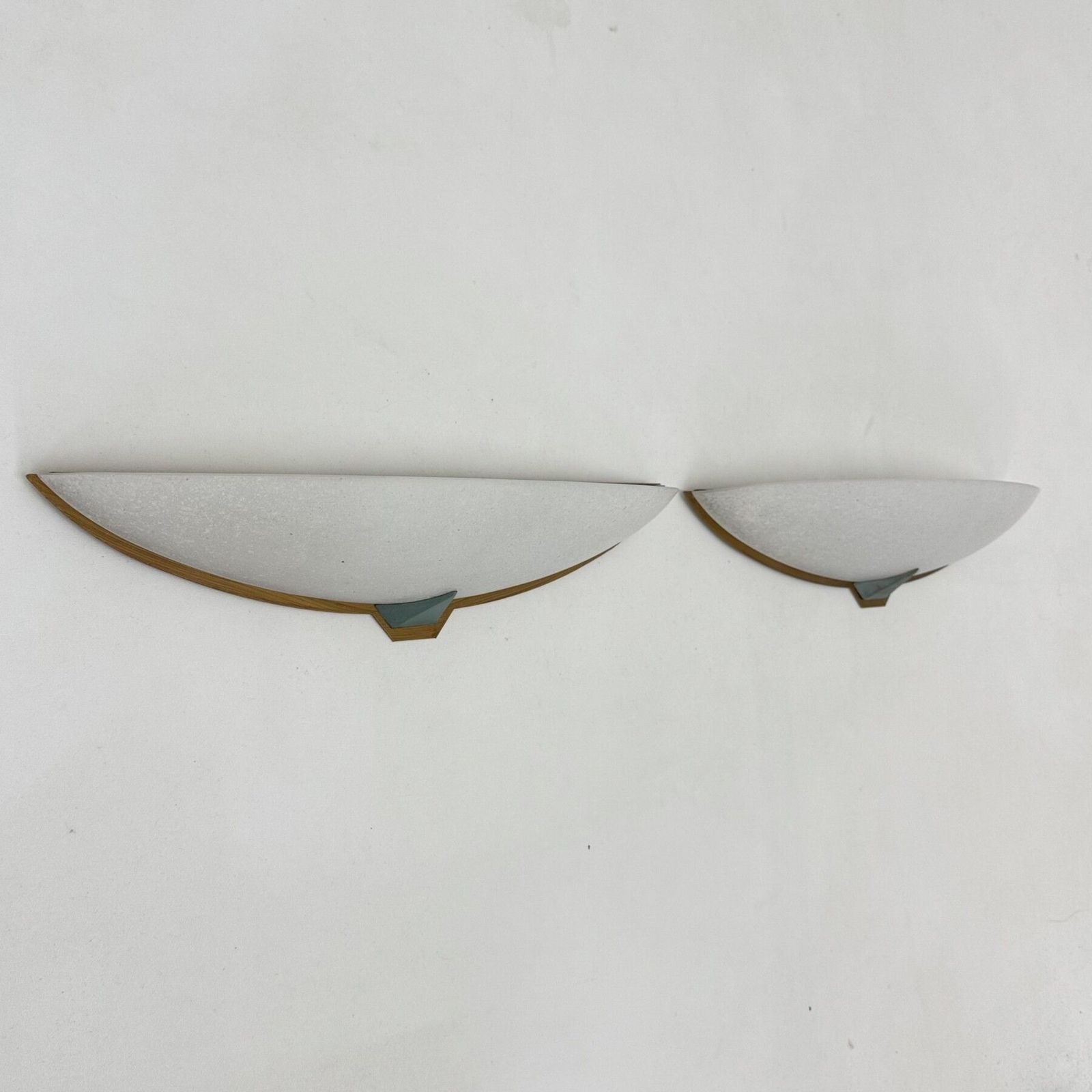 photo vintage Pair Italian Wall Lamps Sconce Glass And Metal , 1980s