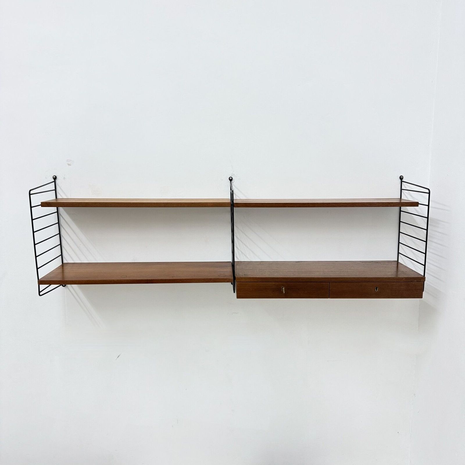 Mid Century Nisse Strinning String Design Teakhouten Wandmeubel, Ca. Jaren 1960 photo Meubels