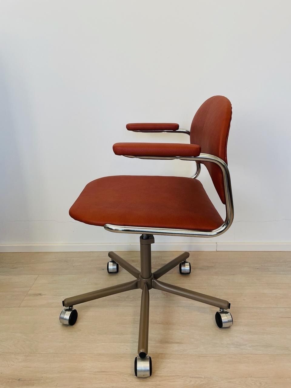 Vintage Burgundy Office Chair By Kovona K 107 From Czechoslovakia 1970’s photo 300.0