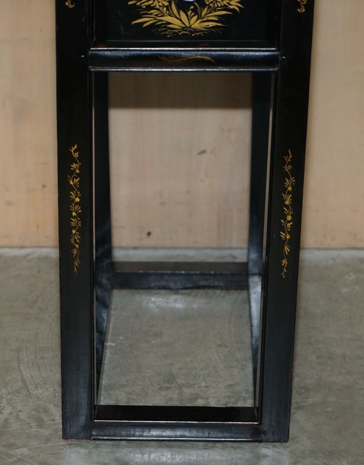 Antique Victorian Circa 1880 Chinese Chinoiserie Lacquered Side End Lamp Table photo Furniture