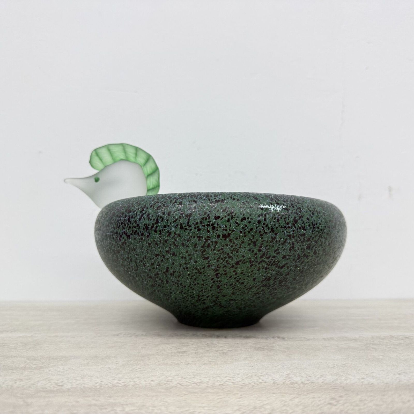 Ulrica Hydman Vallien Cocoo Van Kosta Boda photo furniture