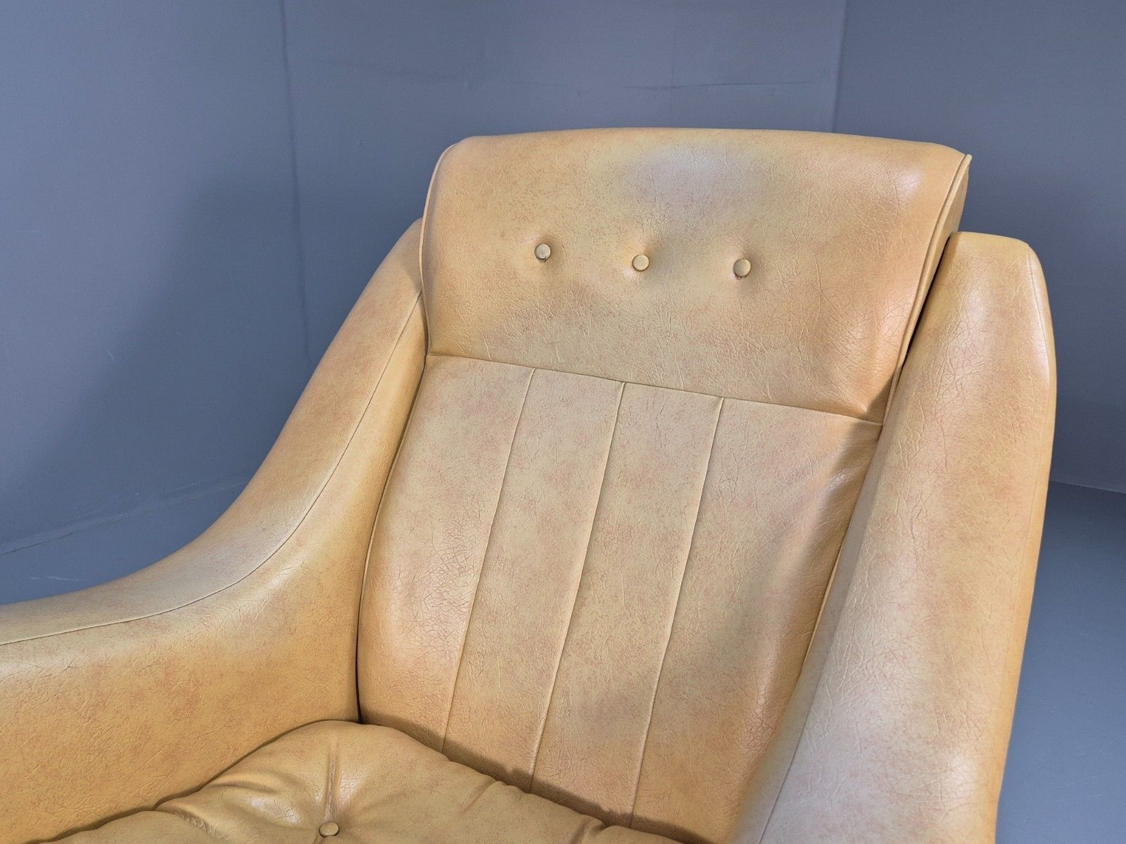 Furniture Mid Century Swivel Chair And Footstool Mustard Vinyl Vintage Retro  Eb10693 Mnor photo