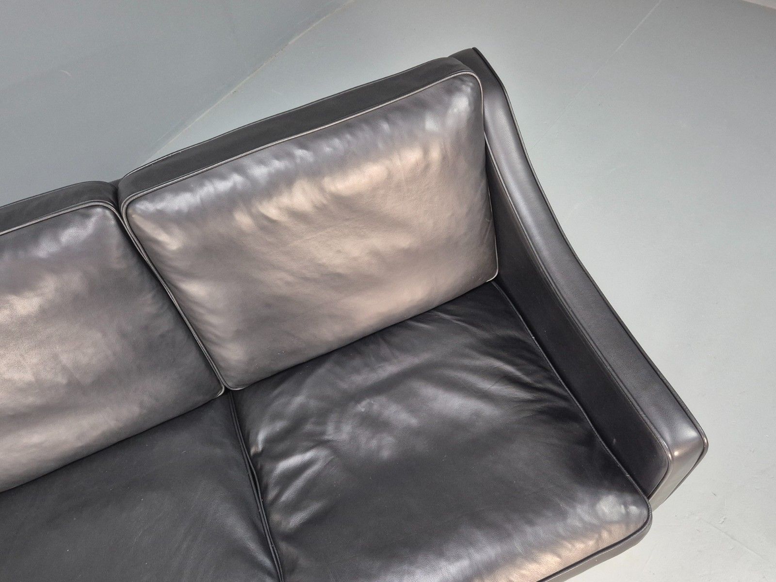 Vintage Hurup Danish 3 Seat Black Leather Sofa Mogensen 1980s Retro Eb9966 M3ss photo vinterior