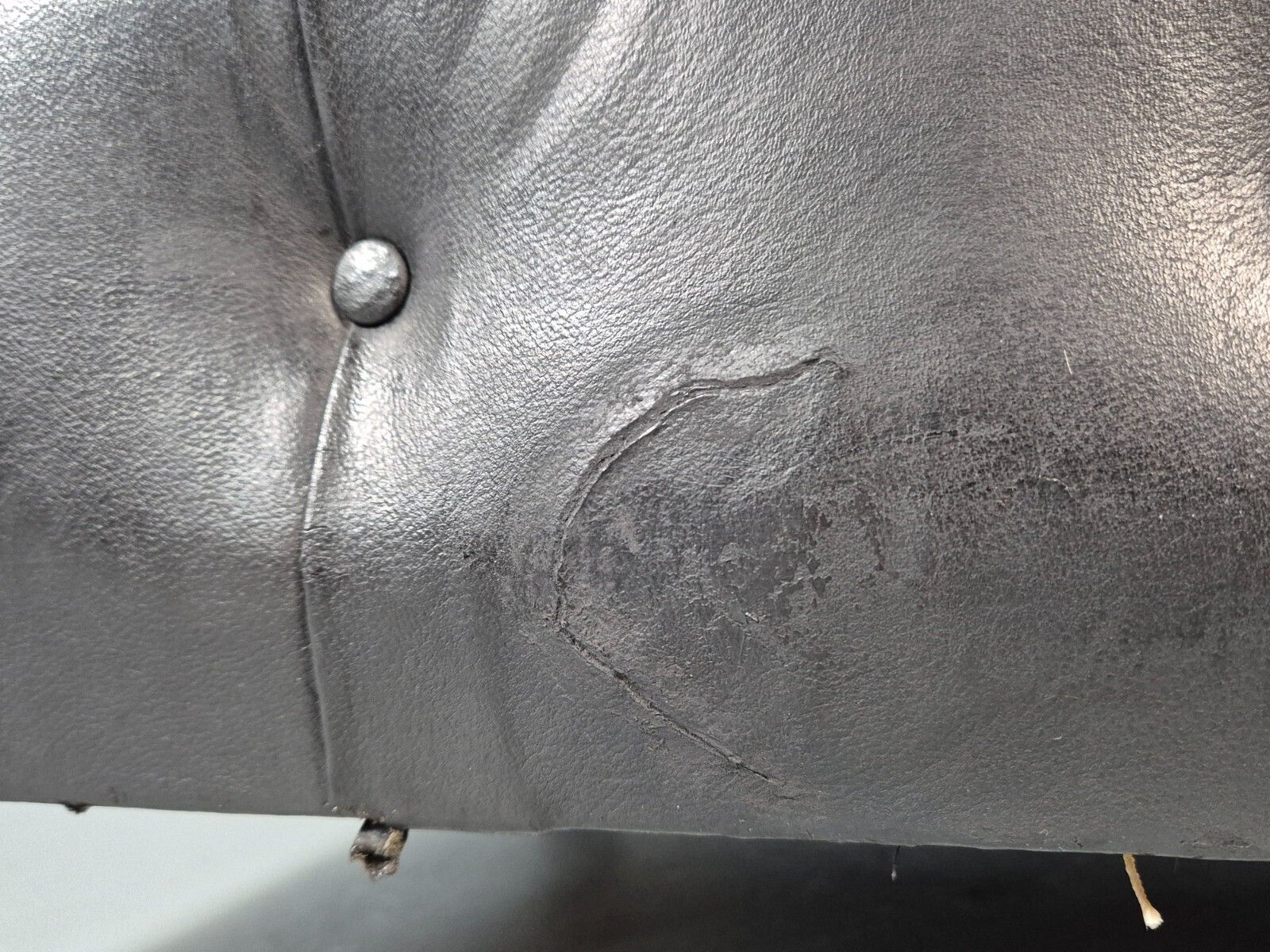 Vintage Black Leather Chesterfield Chair Eb9471 Vlea photo 275.0