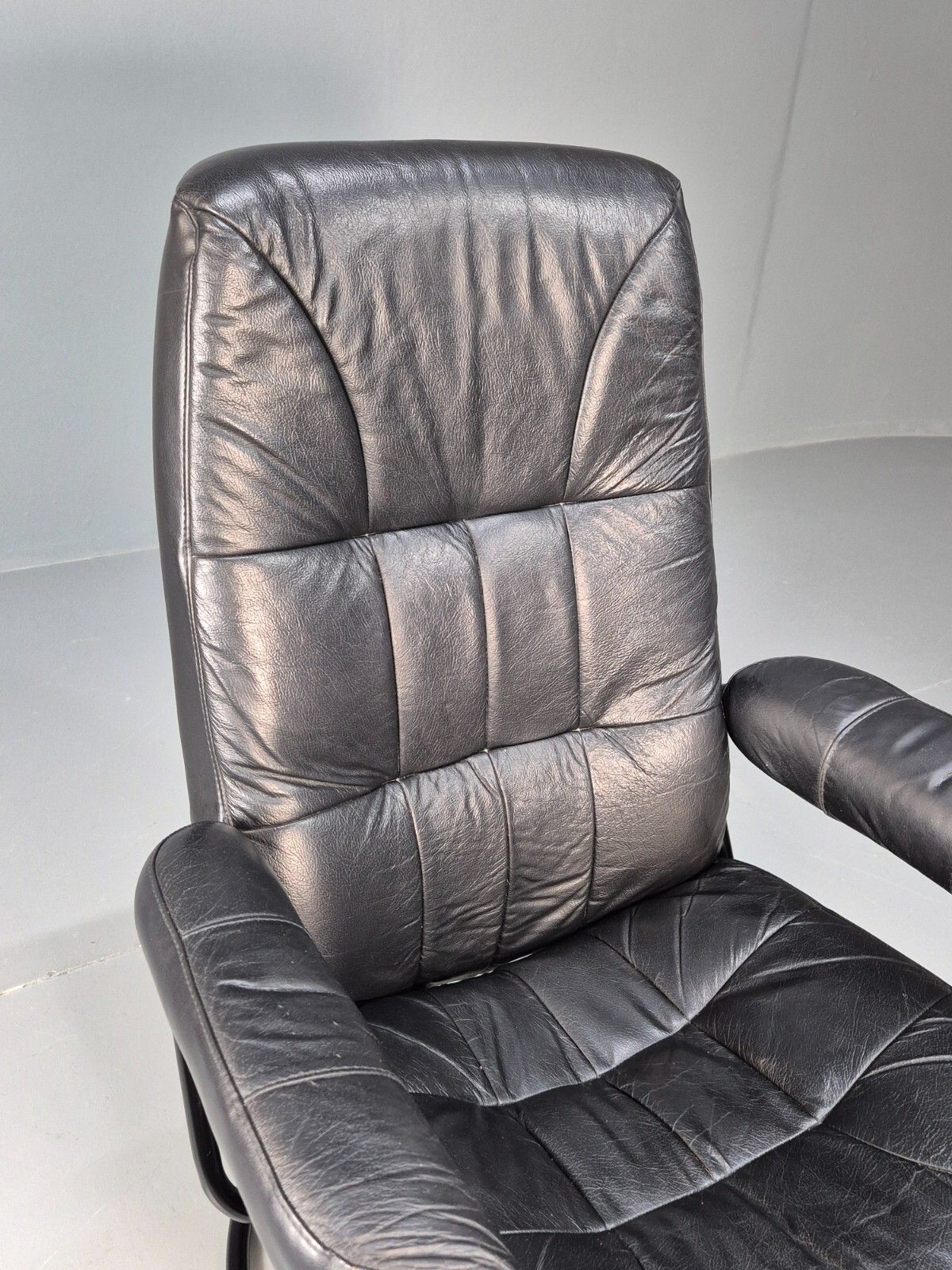 200.0 Vintage Danish Black Leather Vinyl Swivel Recline Chair 1980s Retro Eb9311 Mswi photo