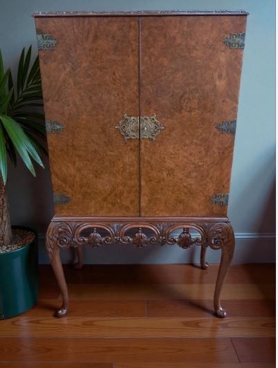 Antique Walnut Cocktail Cabinet Drinks Cabinet Queen Anne Style Vintage 1930's photo Furniture