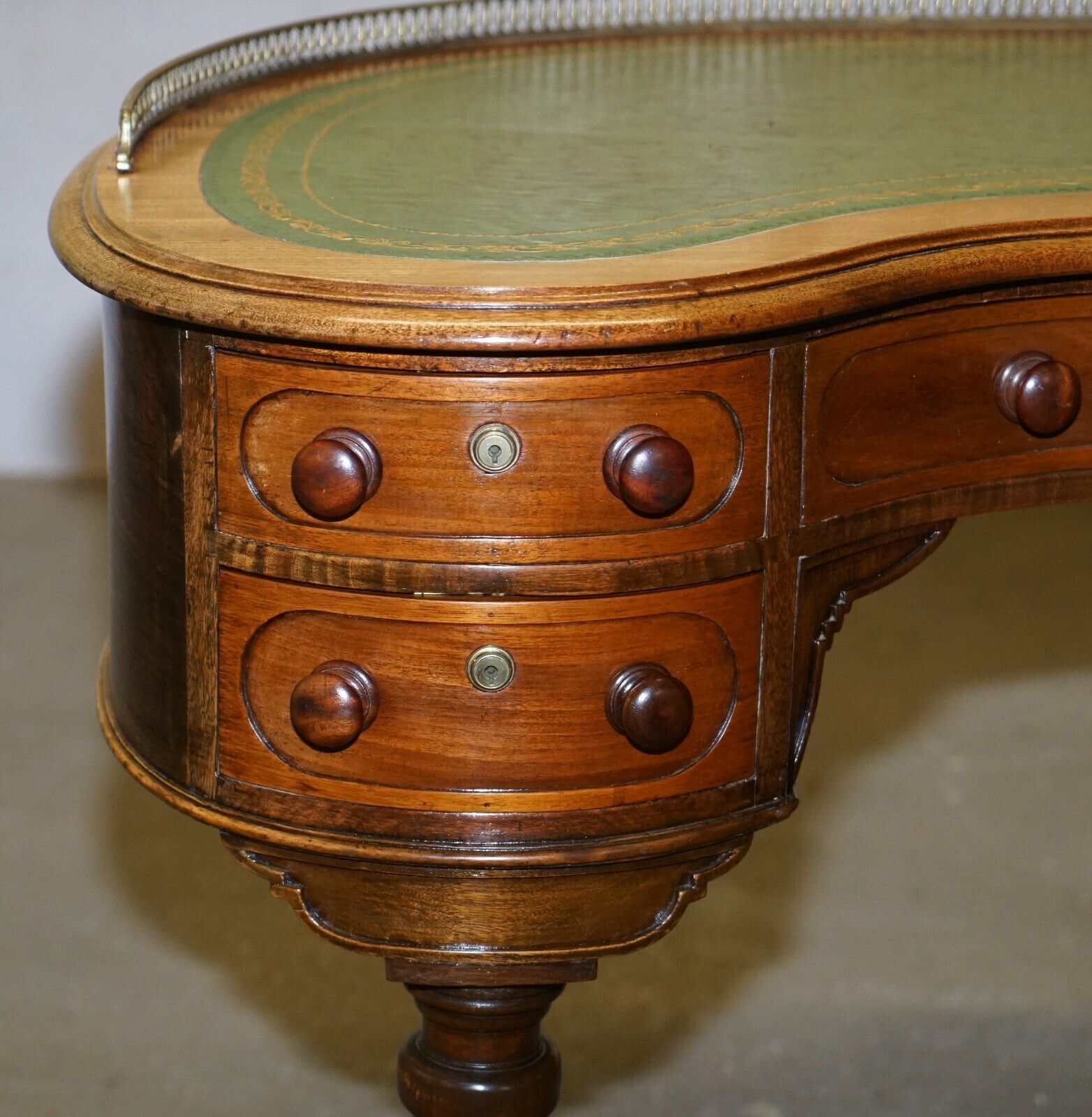 Gillow's Of Lancaster Regency Military Campaign Kidney Desk Brass Gallery Rail photo vinterior