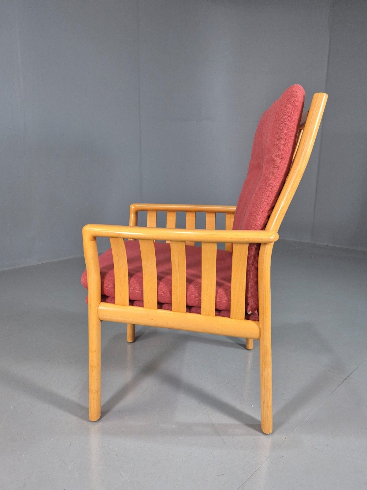 photo furniture Vintage Danish Lounge Chair Red Cotton Beech Wood Frame 1980s Retro Eb7490 Mnor