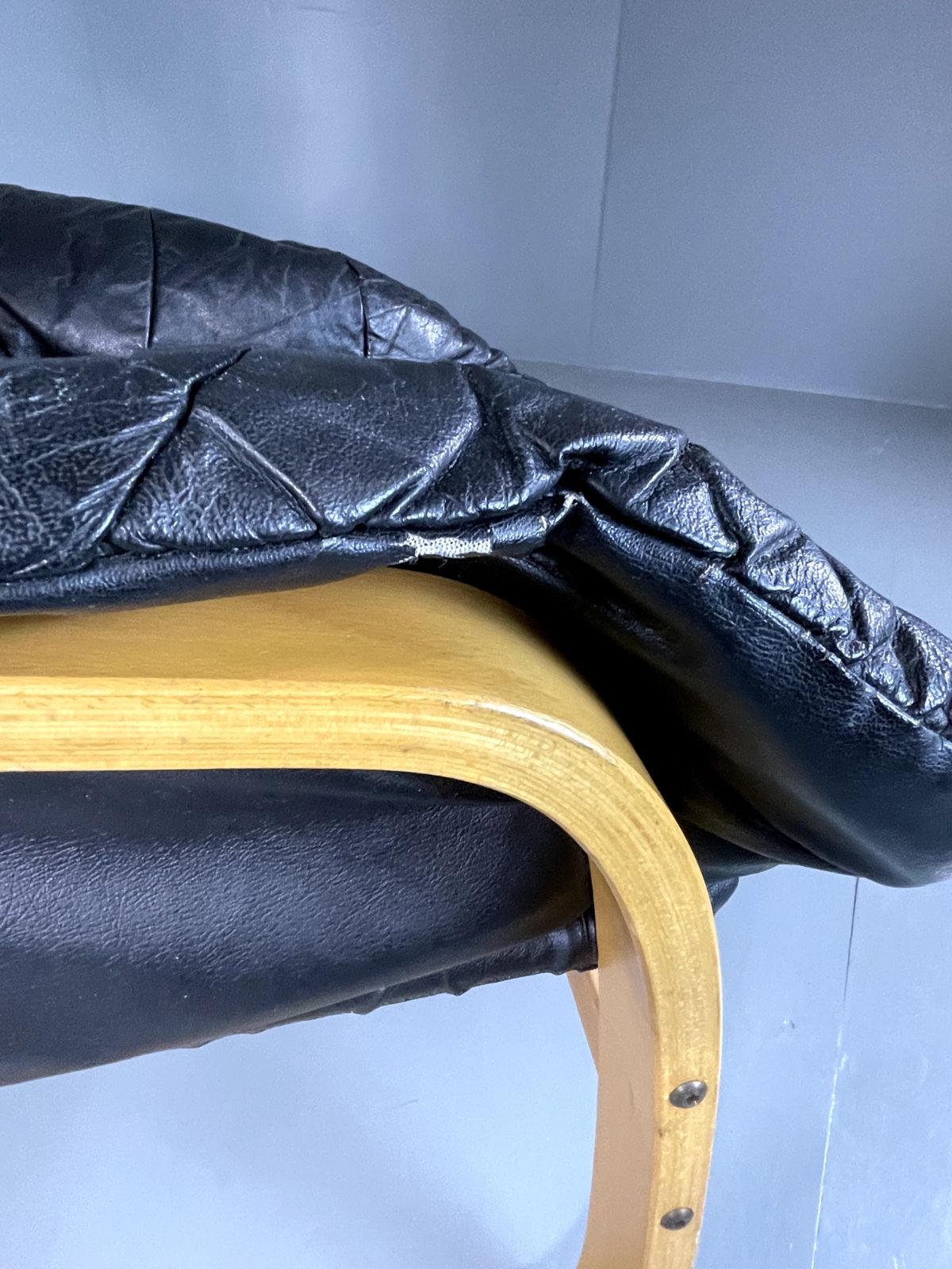 Danish Leather Bentwood Chair Vintage Vinyl Retro Mcm Eb5814 Mben photo vinterior
