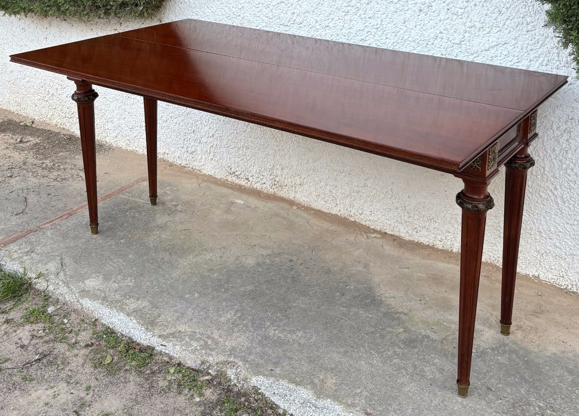 Elegant Louis XVI Style Table In Mahogany Colour With Bronze Ornaments, 20th Century photo furniture
