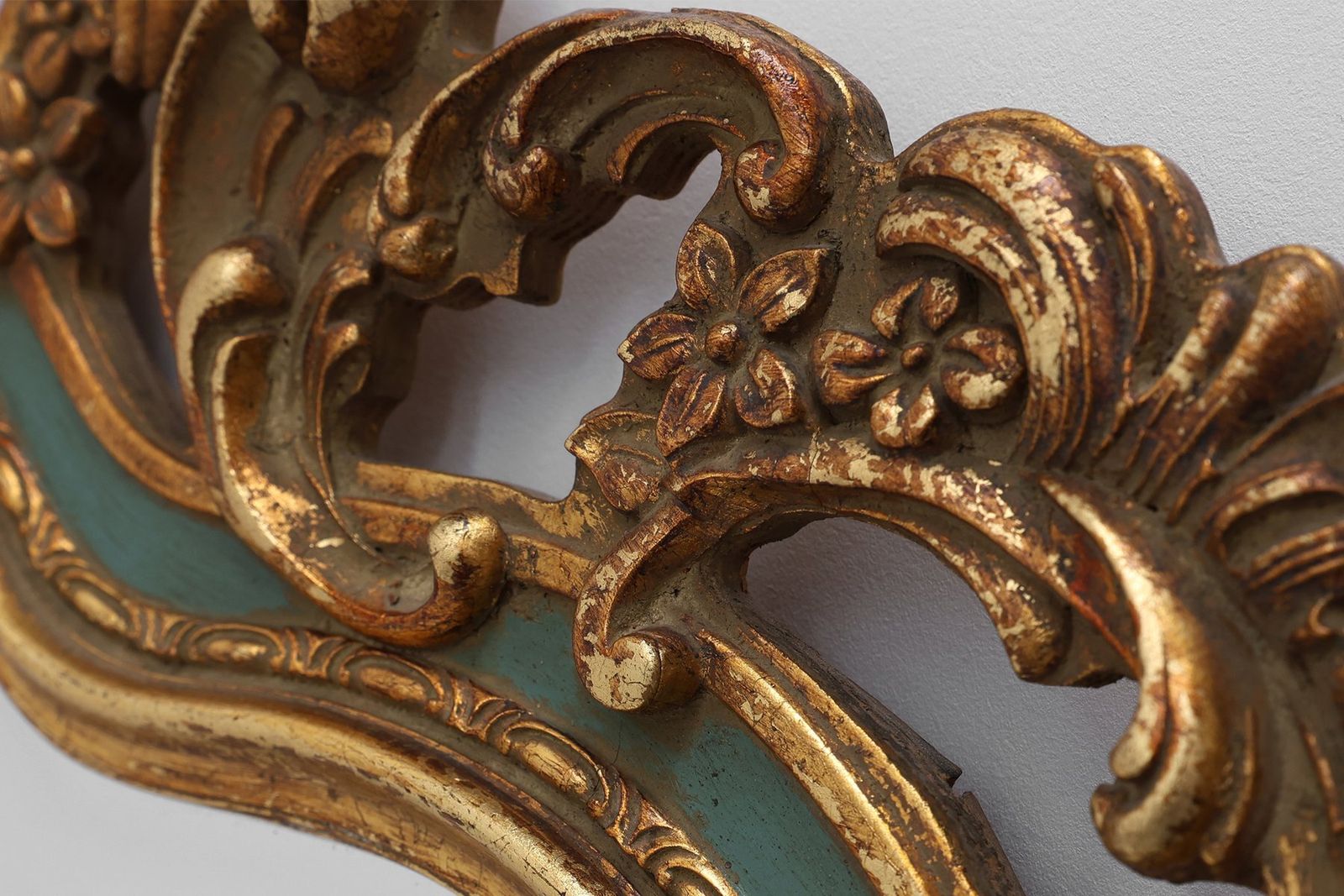 photo furniture Belgian Louis XV Style Baroque Gilt Mirror With Knitter Duro Brevete Label, 1950s