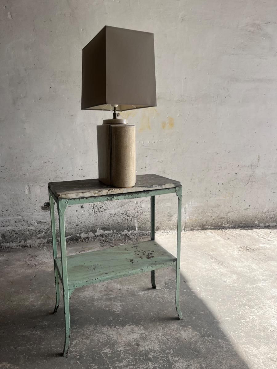 Lighting Architectural Table Lamps In Travertine And Brass In The Style Maison Jansen, 1970s, Set Of 2 photo