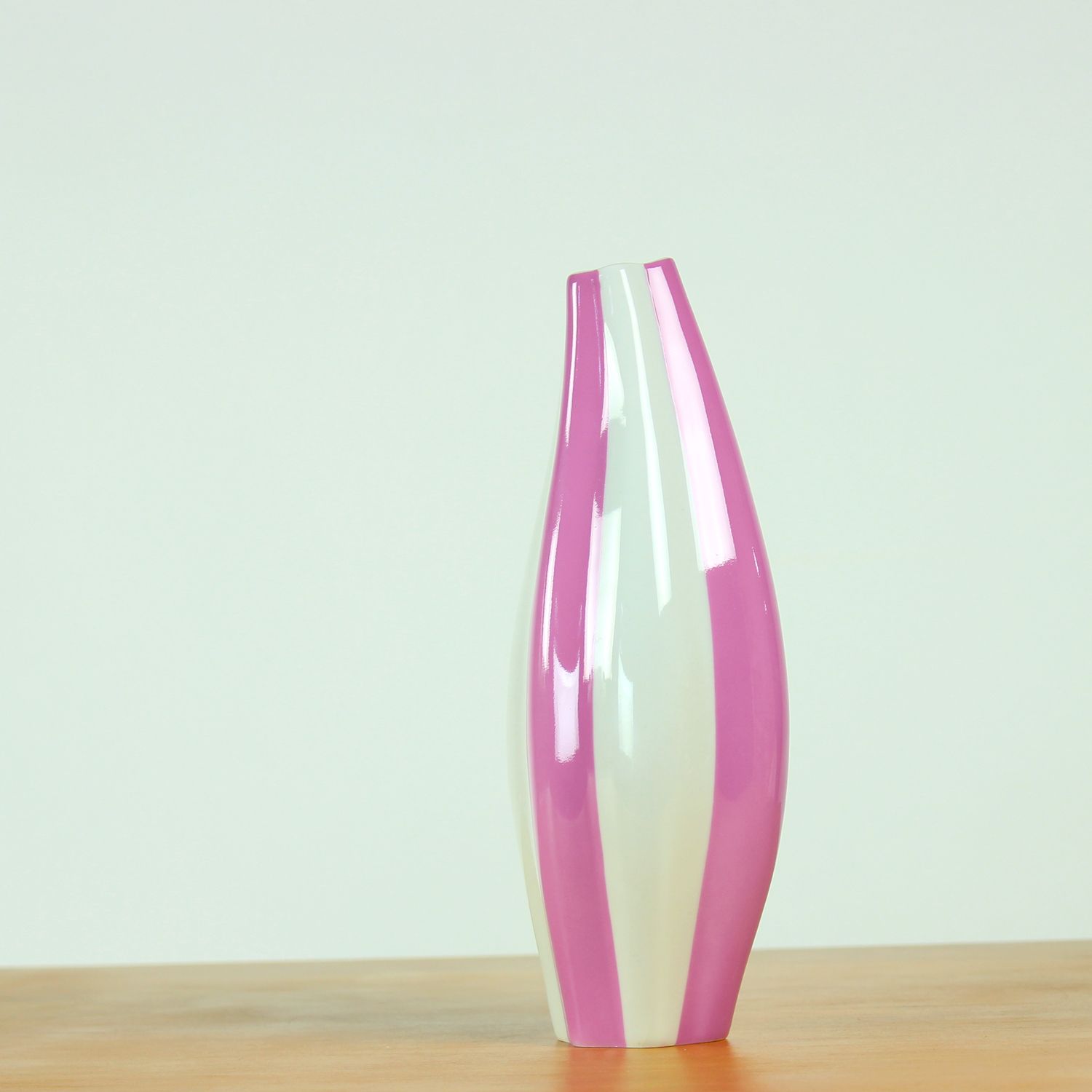 Pink & White Porcelaine Vase By Royal Dux, Czechoslovakia 1960s photo Home Decor