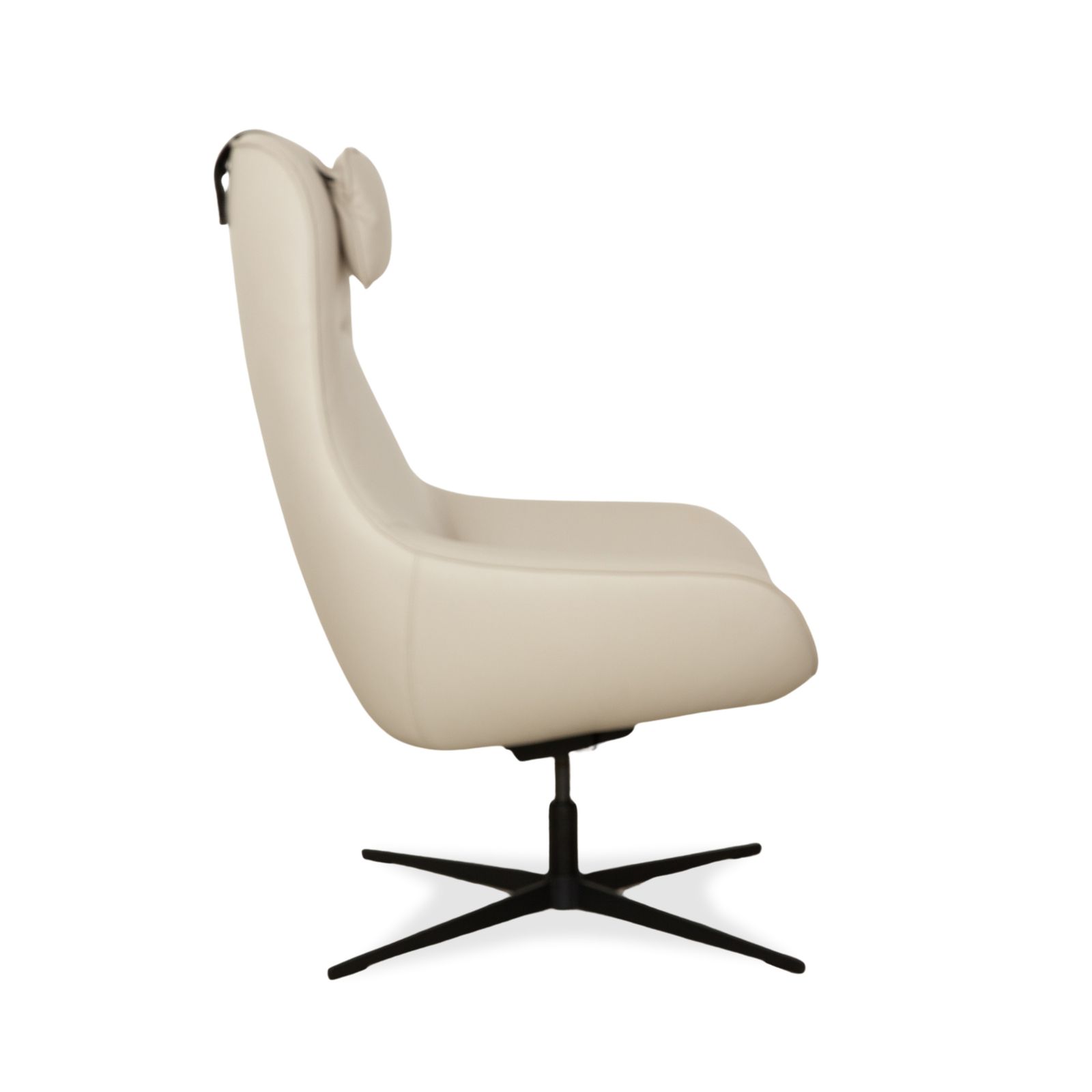 photo for sale Fauteuil Rolf Benz Meg en cuir beige, fonction manuelle