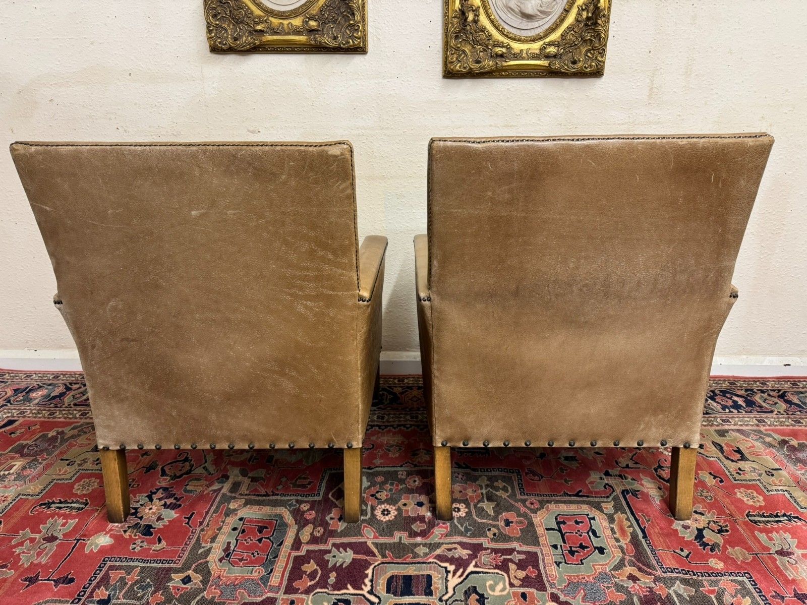 Furniture Stunning Pair Of Oak Framed Leather Upholstered Armchairs photo