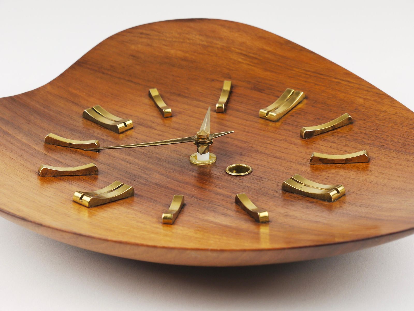 Organic Scandinavian Modern Mid Century Wall Clock, Teak & Brass, 1950s photo vinterior