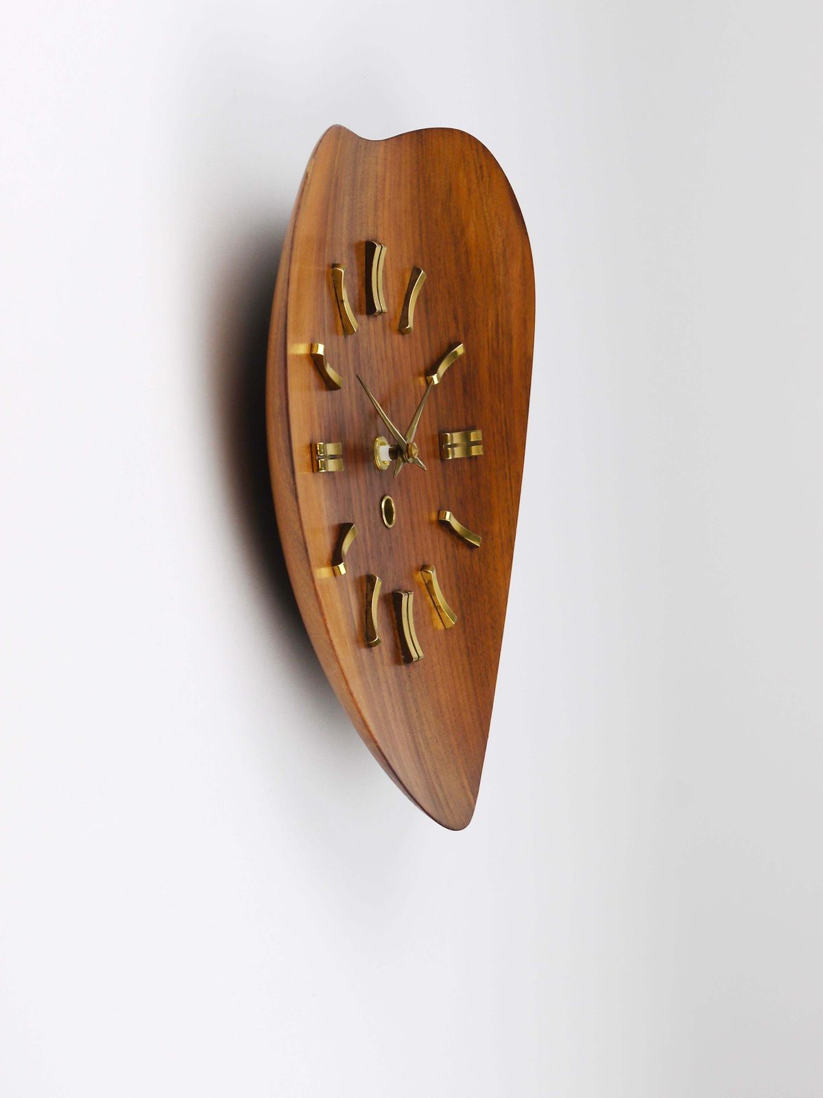 photo vintage Organic Scandinavian Modern Mid Century Wall Clock, Teak & Brass, 1950s