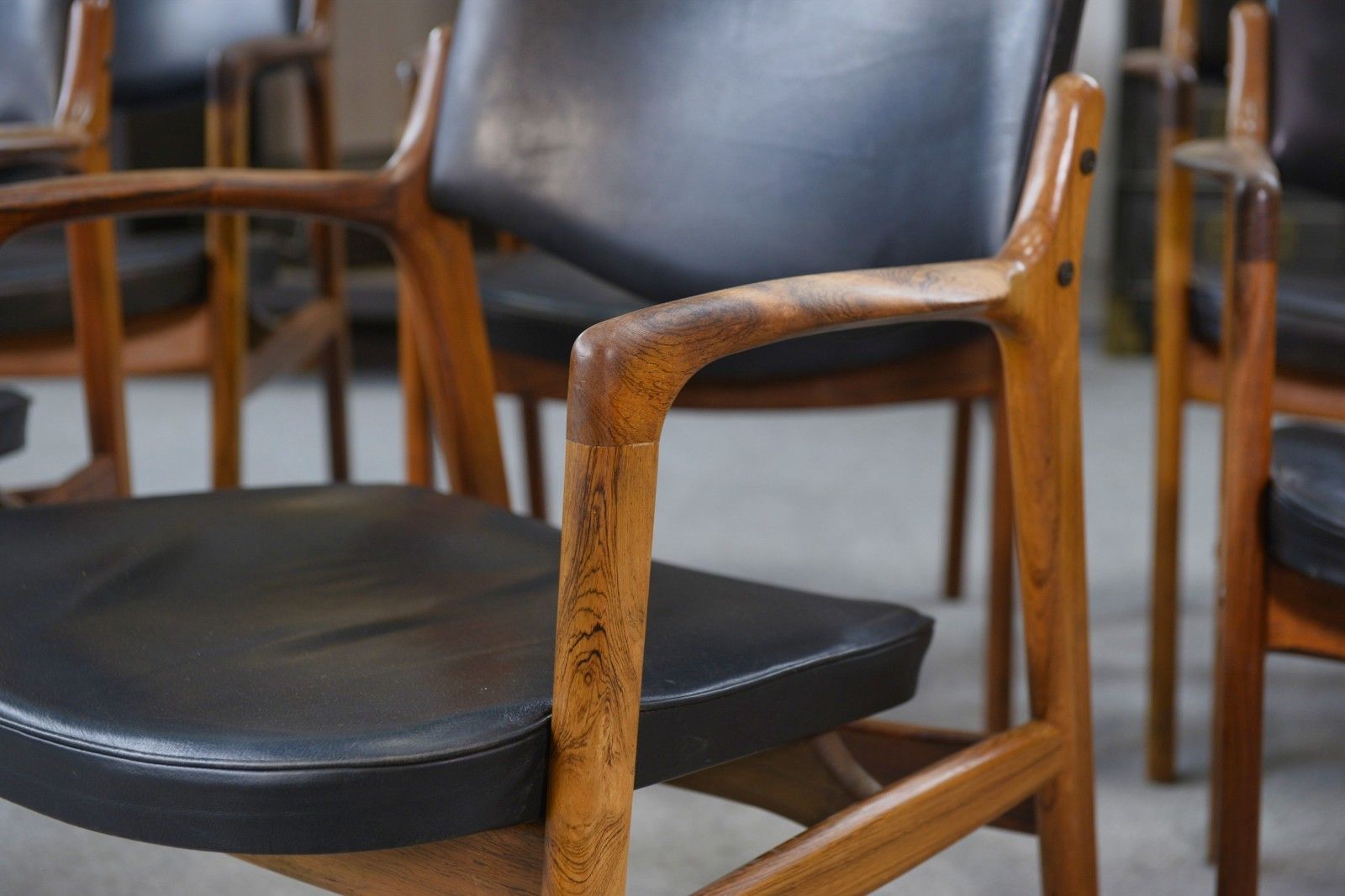 Set Of 6 Scandinavian Leather And Rosewood Armchairs By Gondo Gravesen photo for sale