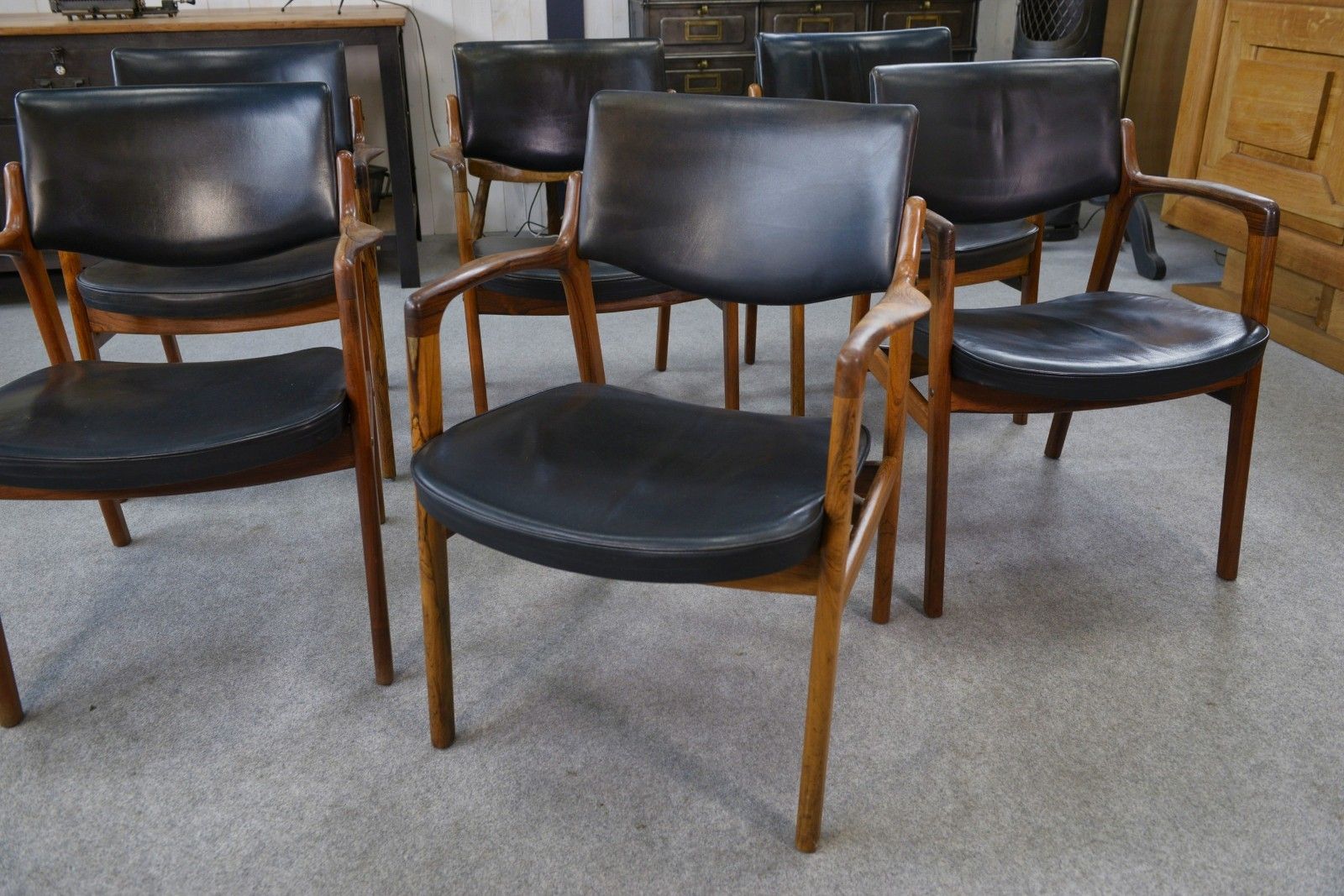 Set Of 6 Scandinavian Leather And Rosewood Armchairs By Gondo Gravesen photo vinterior