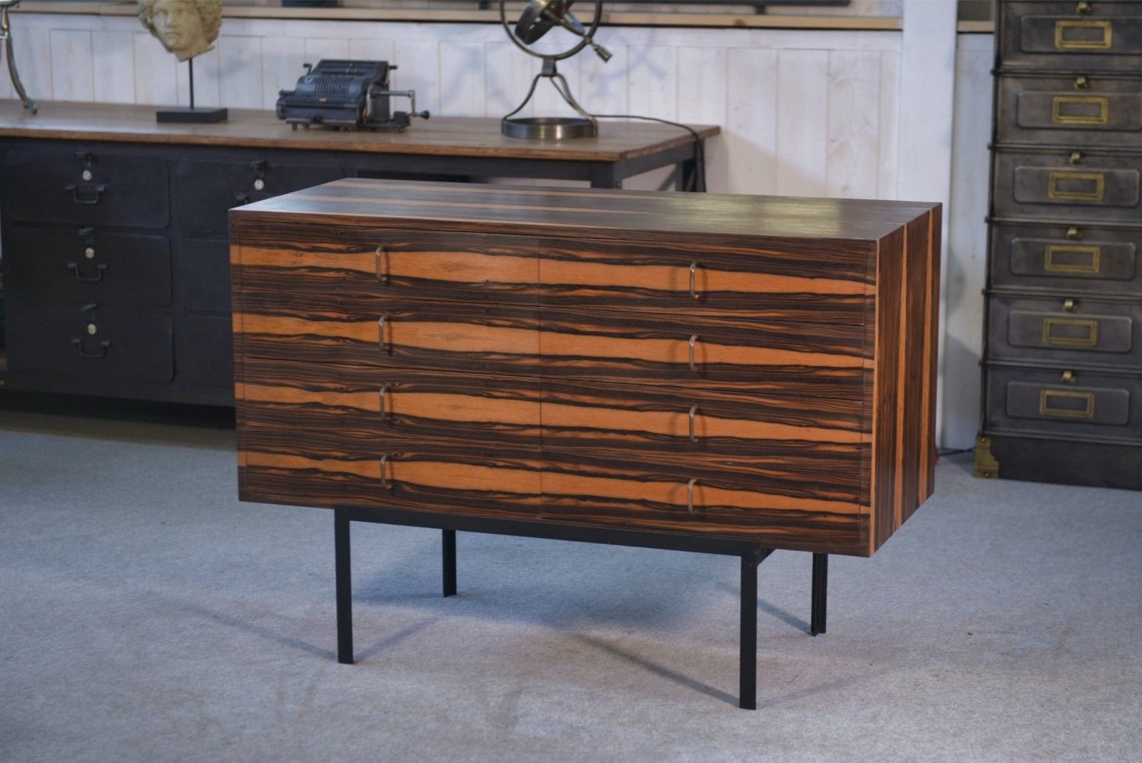 Gabon Ebony Design Chest Of Drawers 8 Drawers 1960's