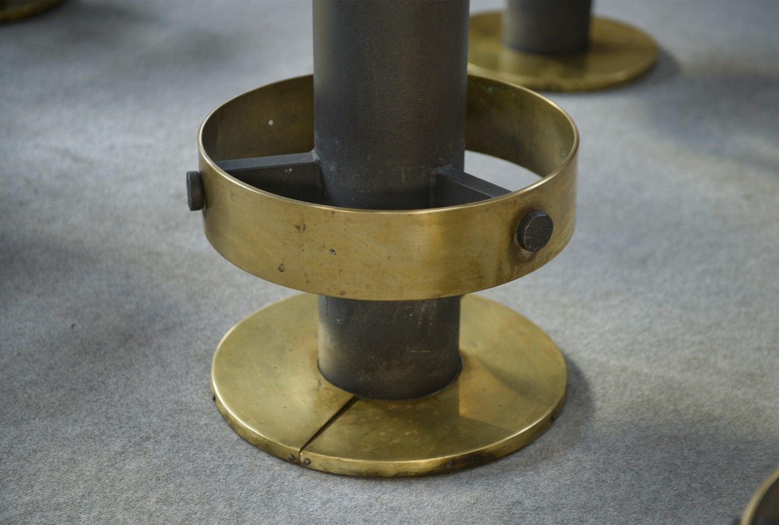 photo vinterior 1980's Steel And Brass Stool Set Of 6