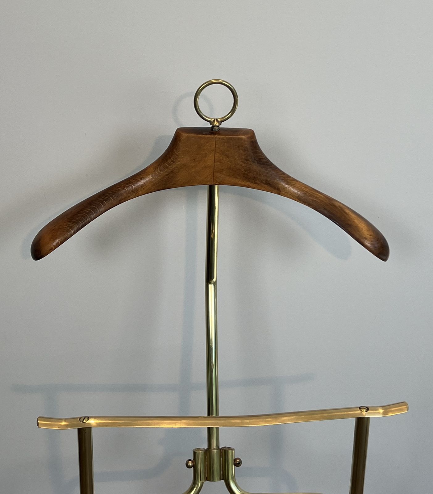 Neoclassical Style Folding Valet Stand In Brass And Wood photo Furniture