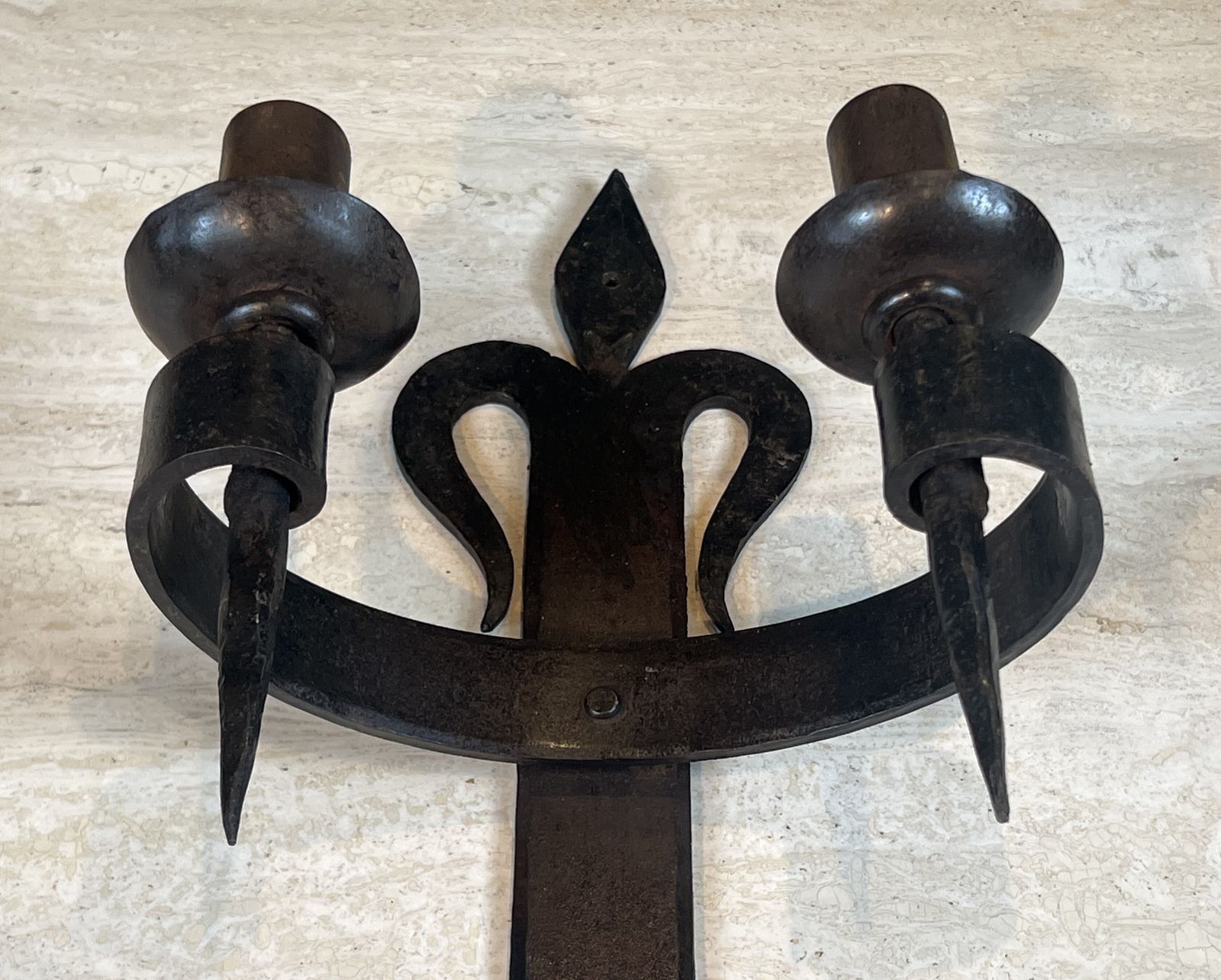 Important Pair Of Wrought Iron Wall Sconces "With Fleur De Lys" Design, 2 Light Gothic Style photo vintage