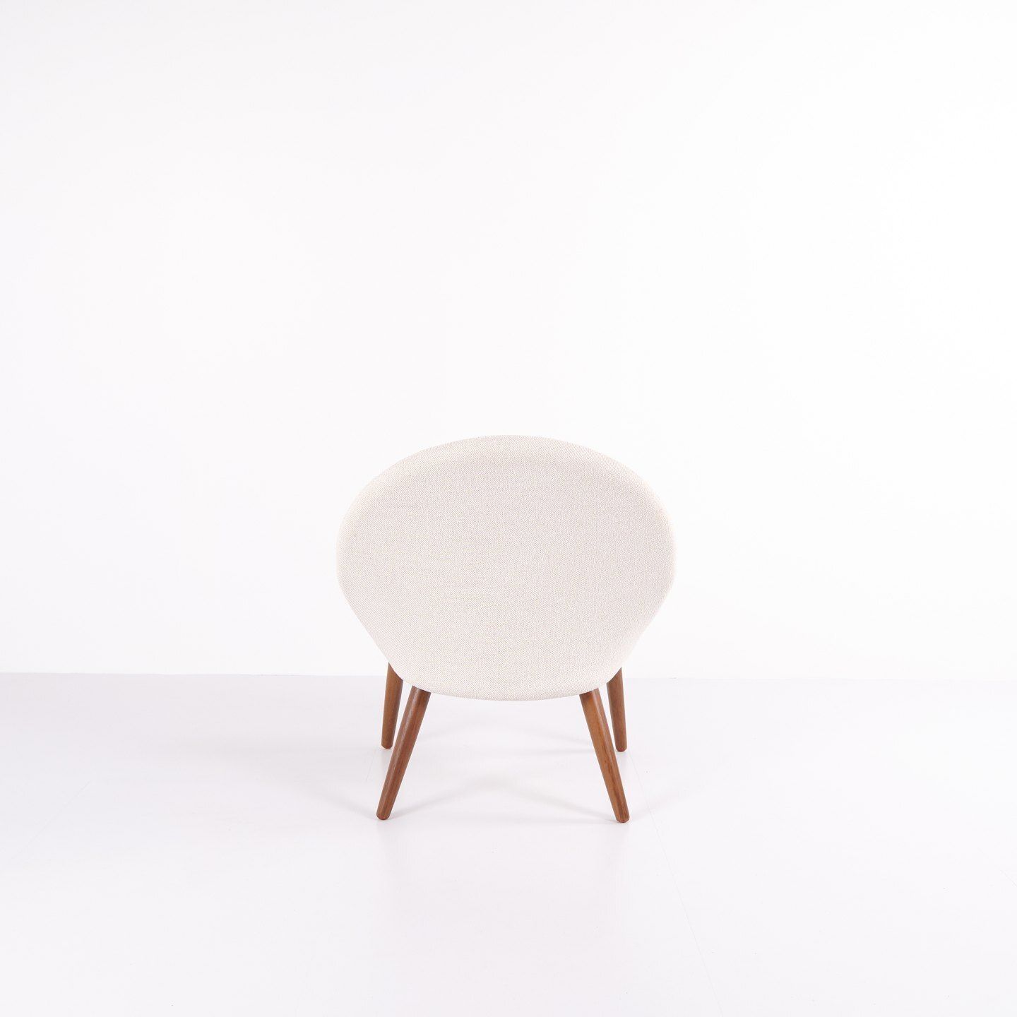 Armchair   Teak & Light Fabric   Kurt Olsen   Glostrup Furniture Factory   1960s photo furniture