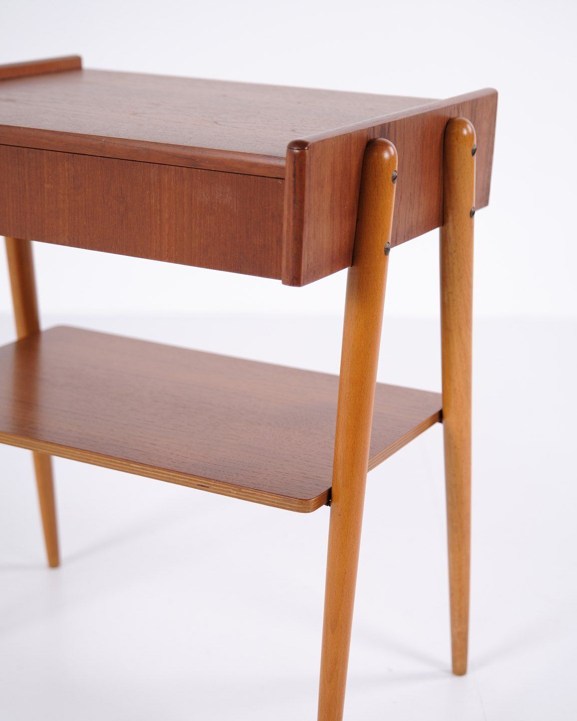 Side/Bedside Table   Teak   Ab Carlström & Co Furniture Factory   Sweden   1950s Good Condition photo 615.0